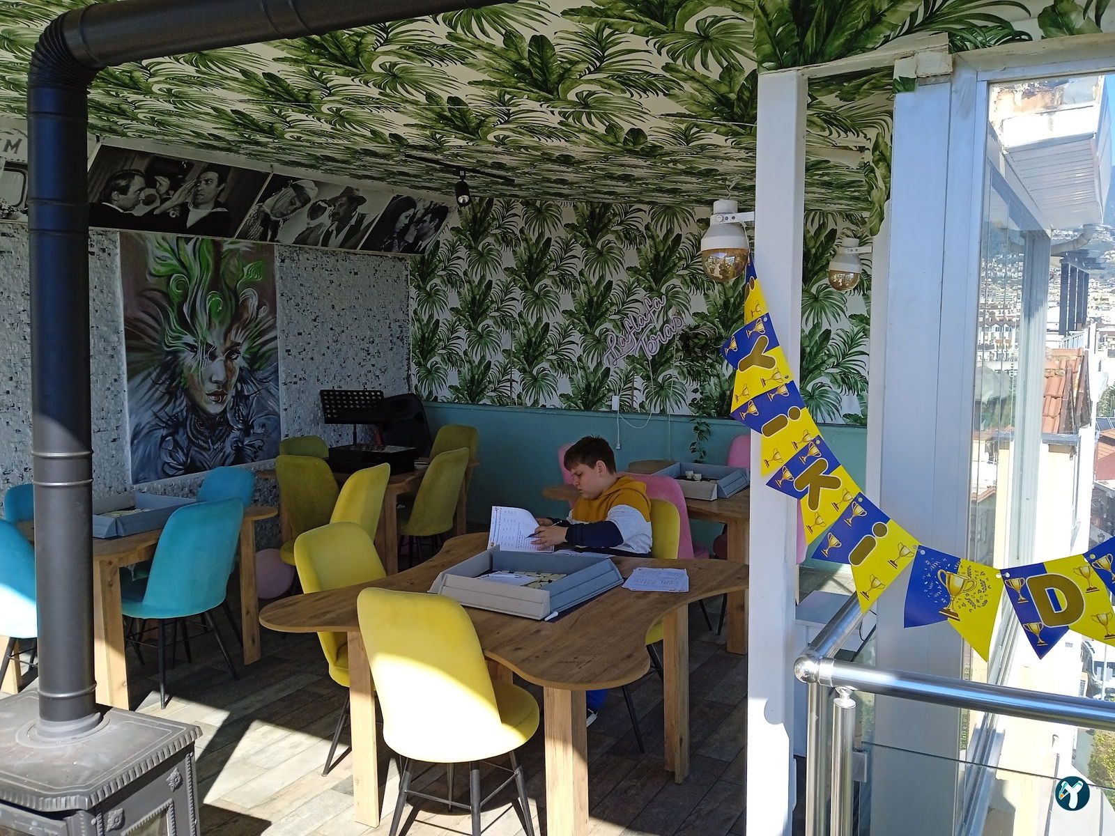 Agc Cafe Bistro Nargile Cafe