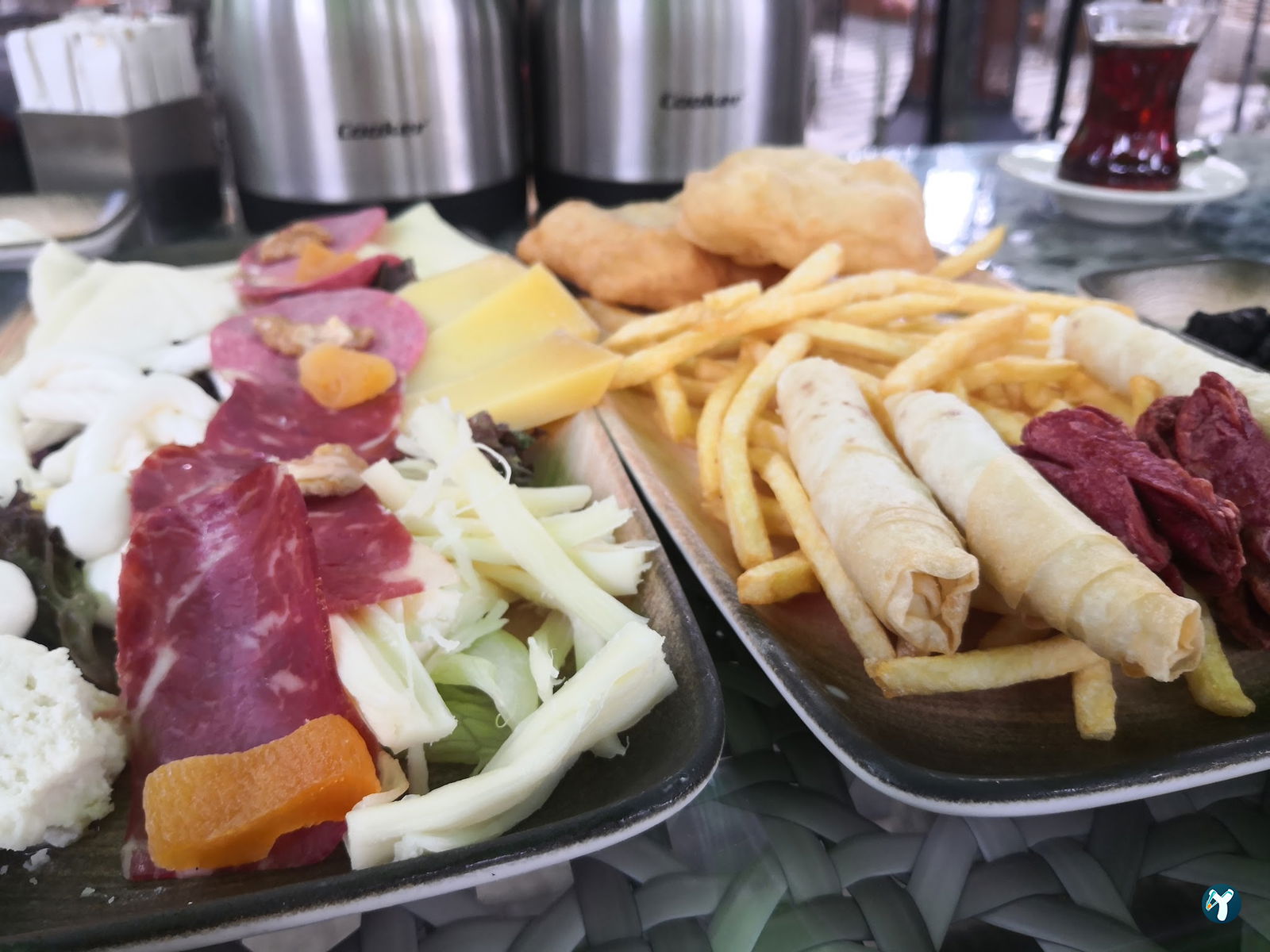 Wow Cafe