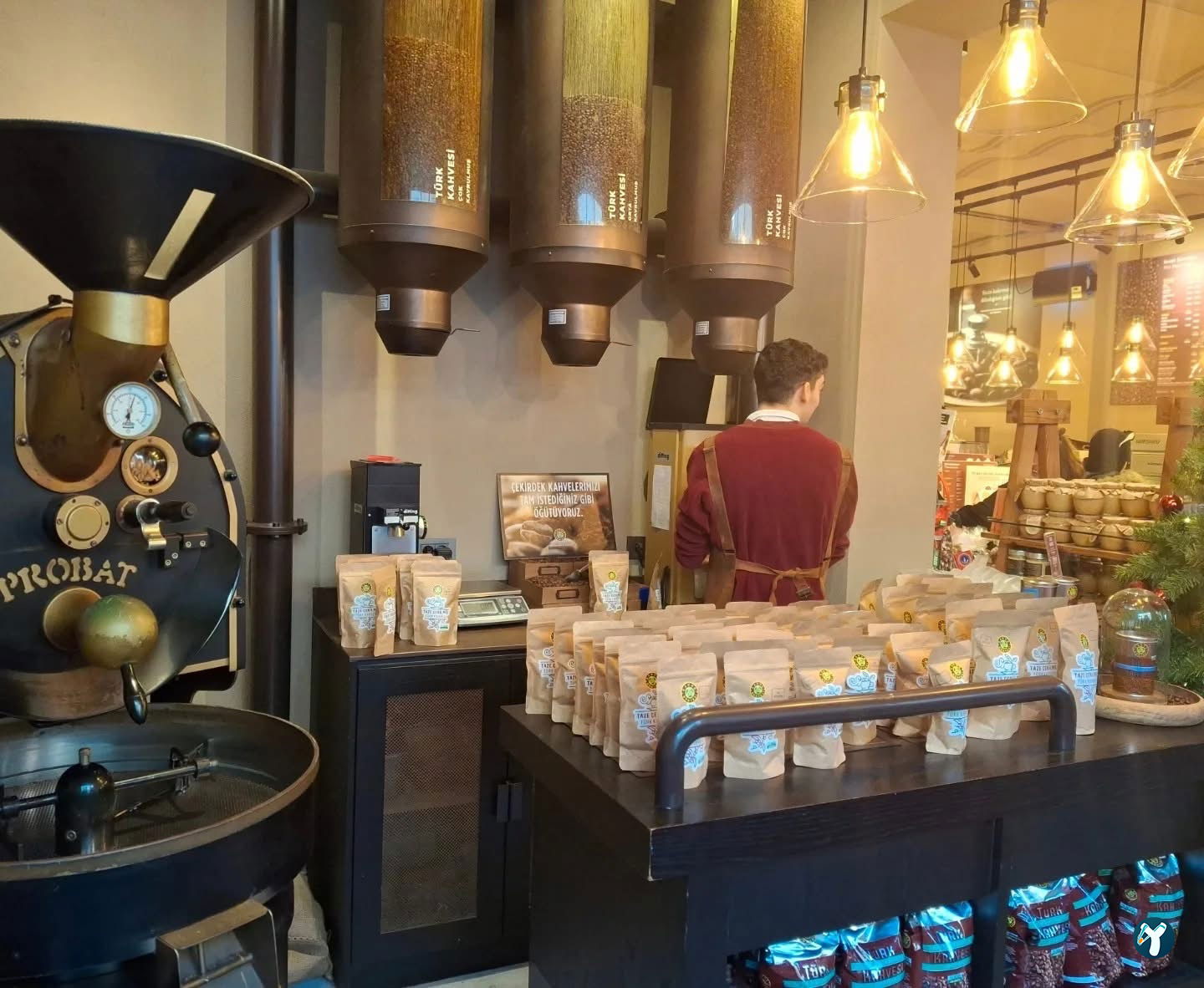 Kahve Dünyası - Kadıköy Çarşı