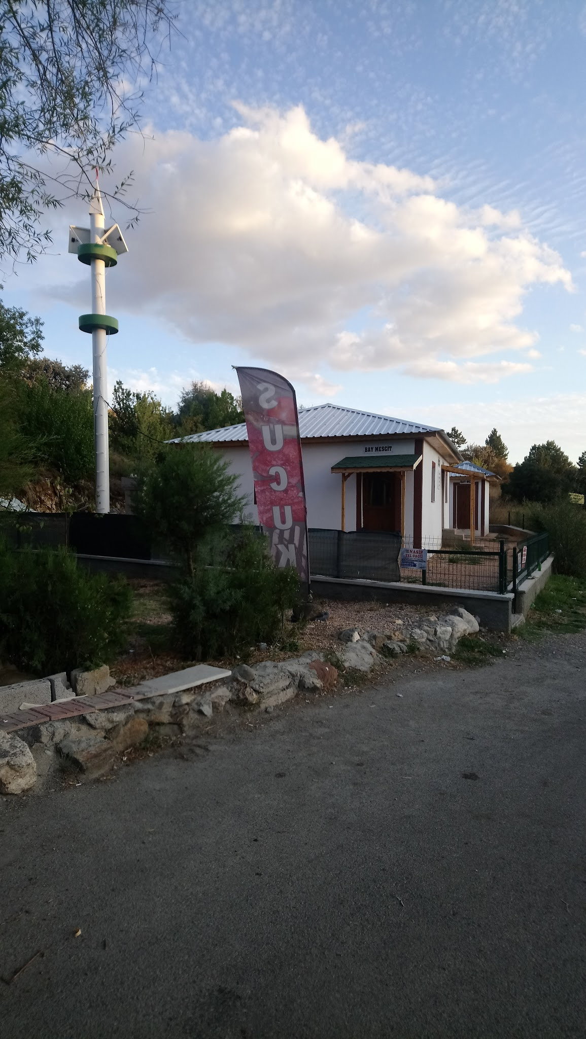 Ayaş Çeşme Piknik - Köfte, Şiş, Közde Çay