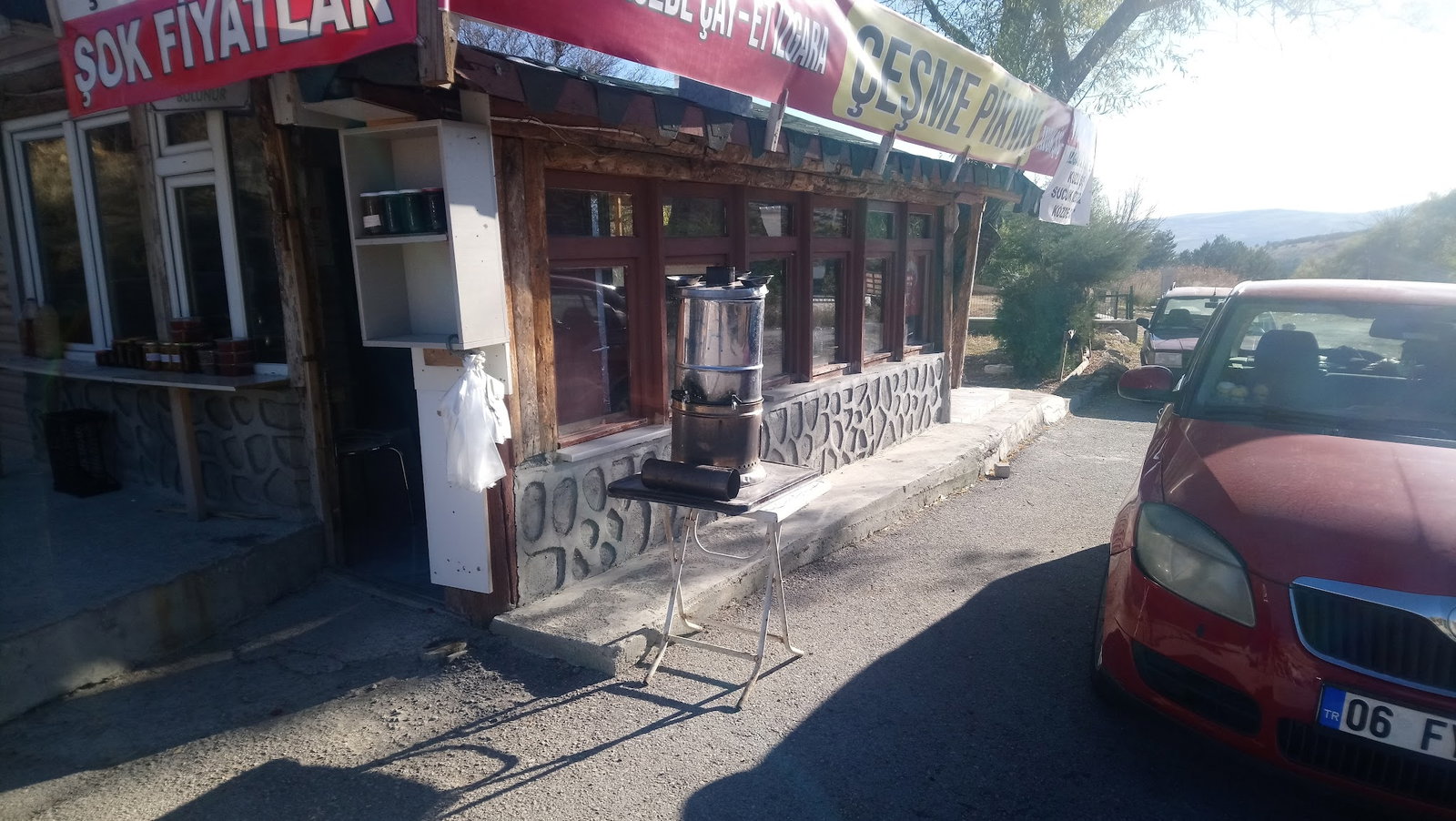 Ayaş Çeşme Piknik - Köfte, Şiş, Közde Çay