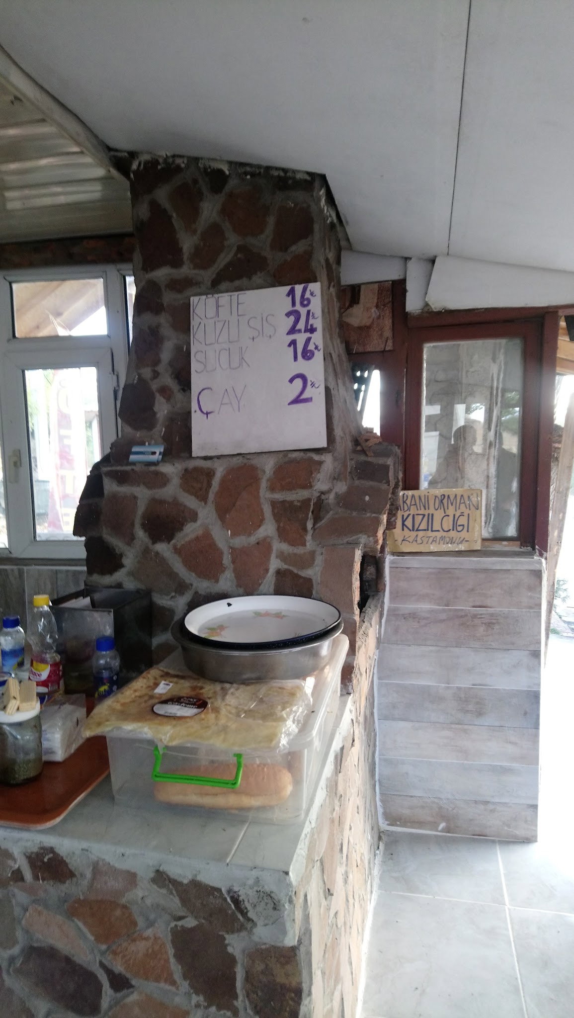 Ayaş Çeşme Piknik - Köfte, Şiş, Közde Çay