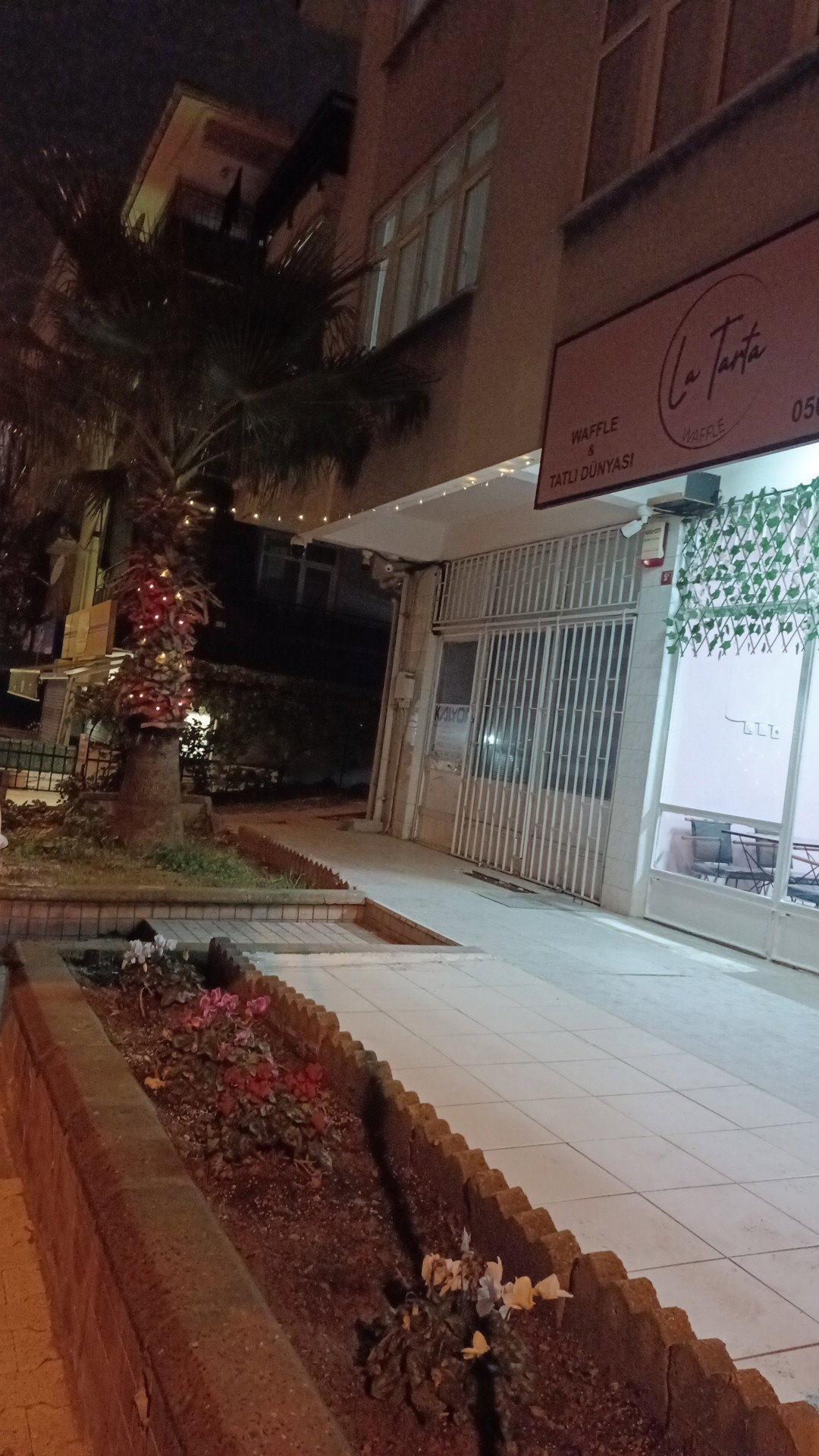 La Tarta Waffle Ve Tatli Dünyasi Maltepe