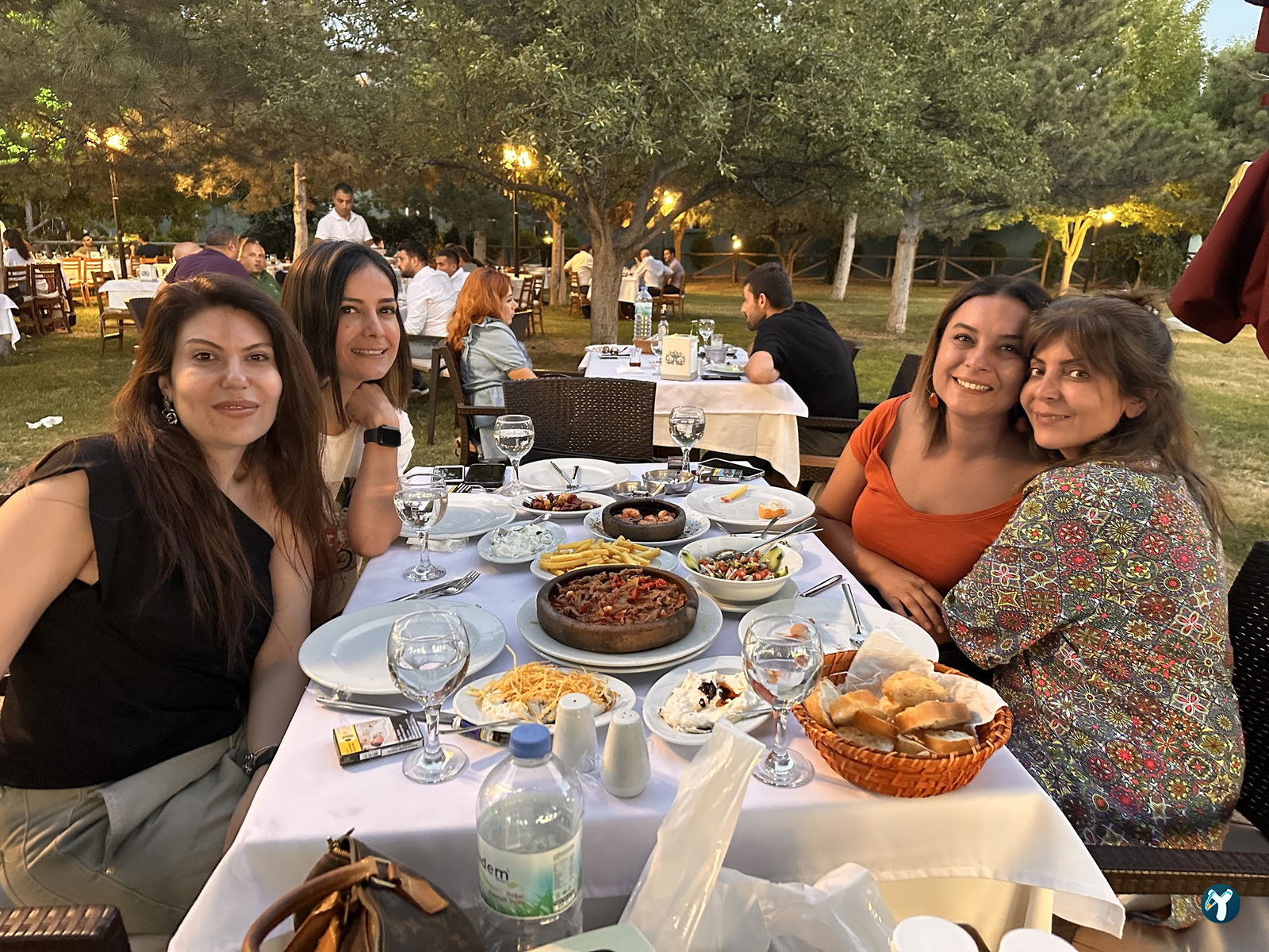 Tbmm Eğitim Ve Sosyal Tesisleri(Ala Restoran)