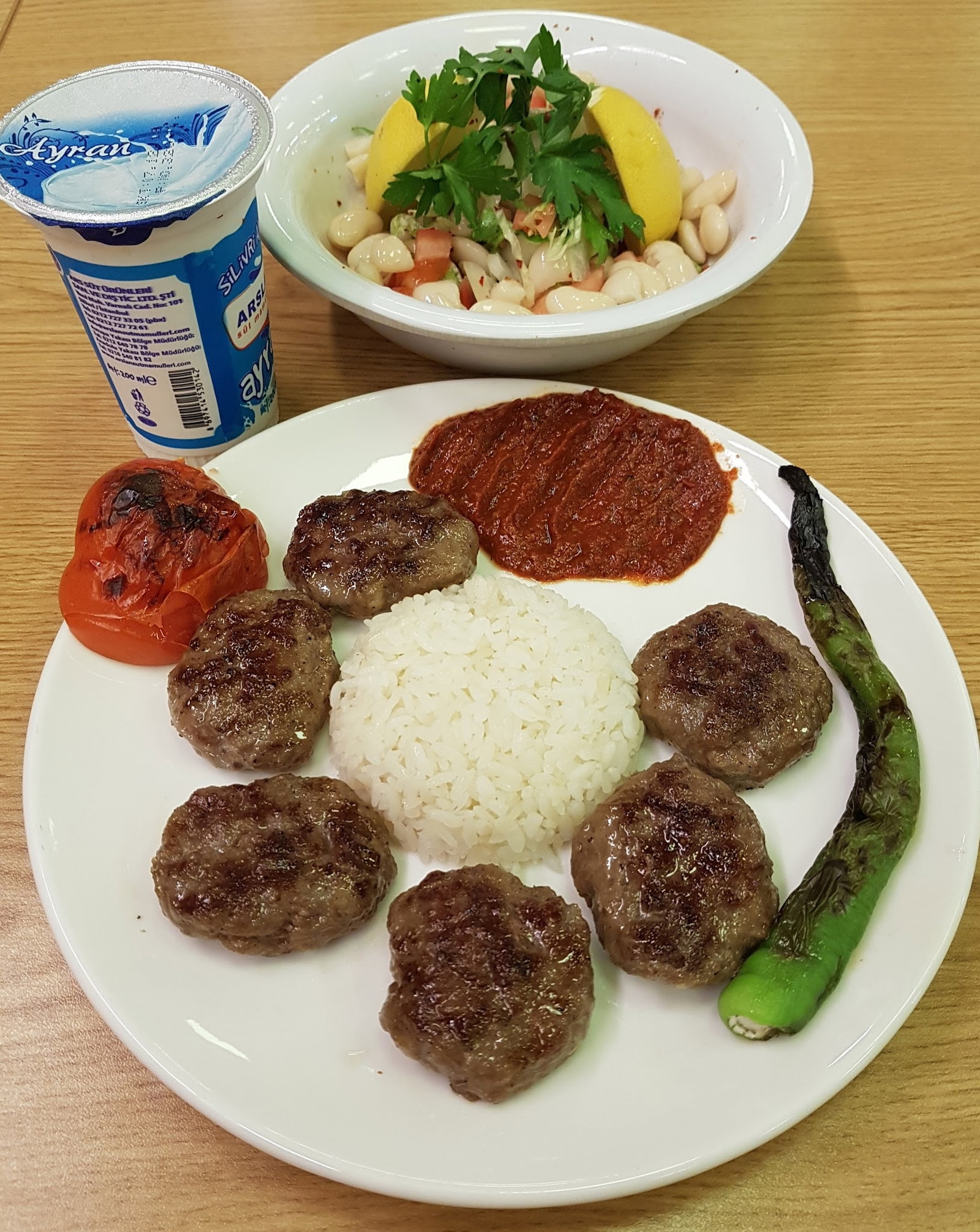 Can-U Can Köfte Ve Kanat