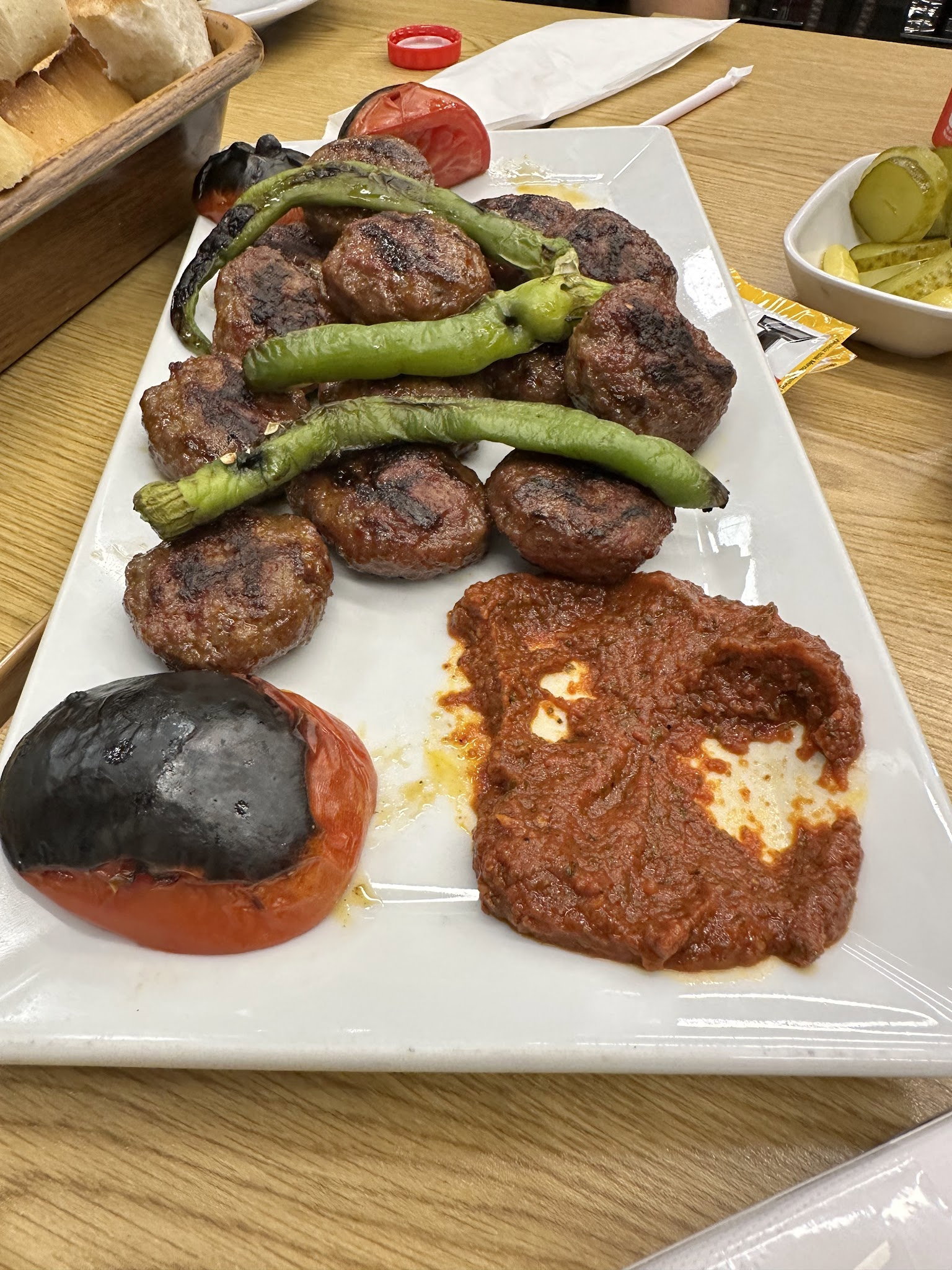 Can-U Can Köfte Ve Kanat