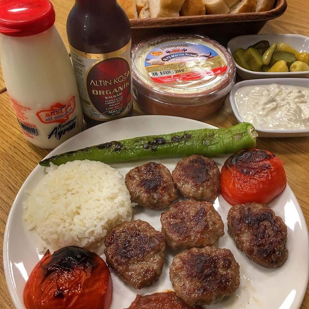 Can-U Can Köfte Ve Kanat