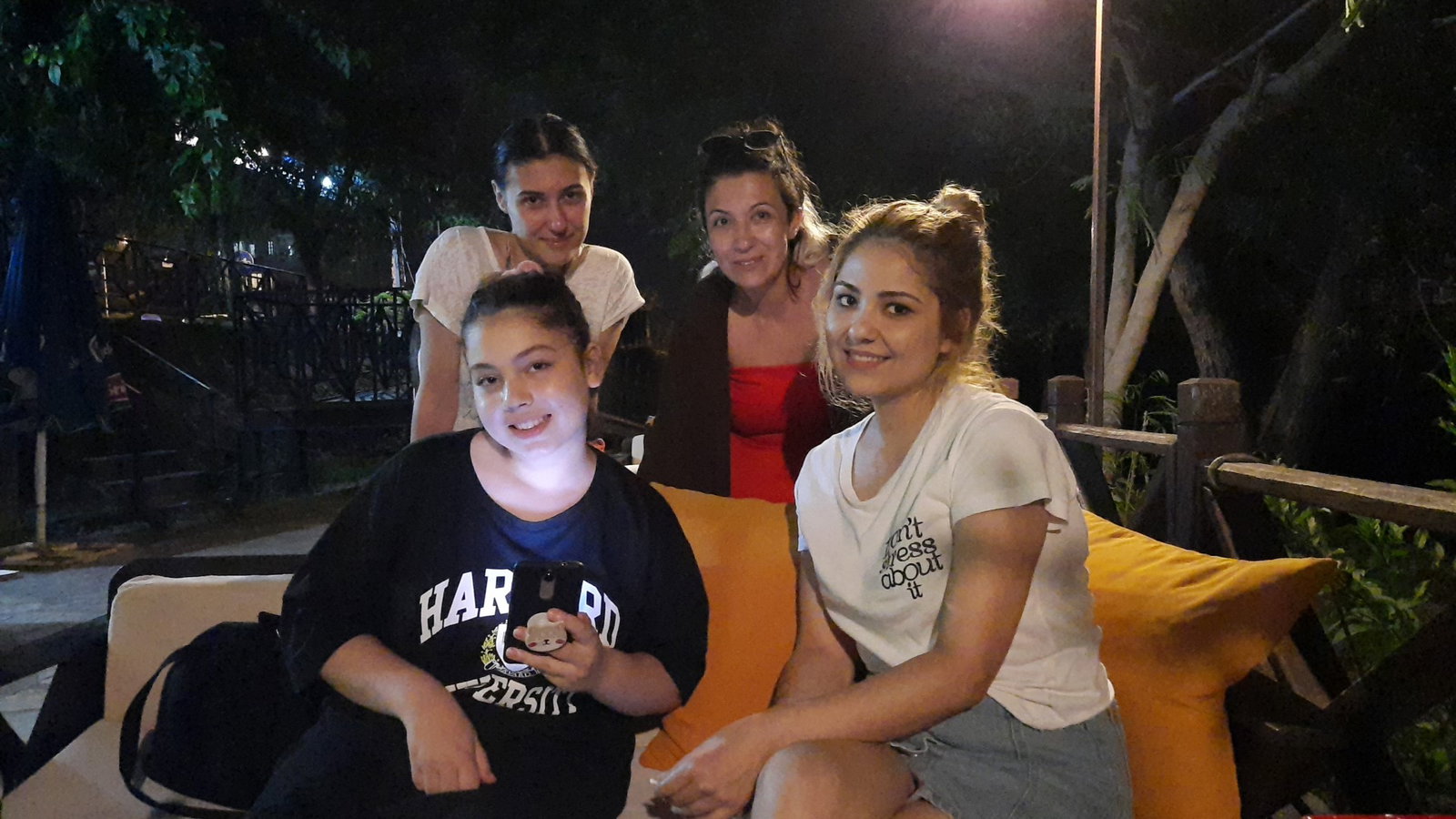 Şelale Cafe & Grill