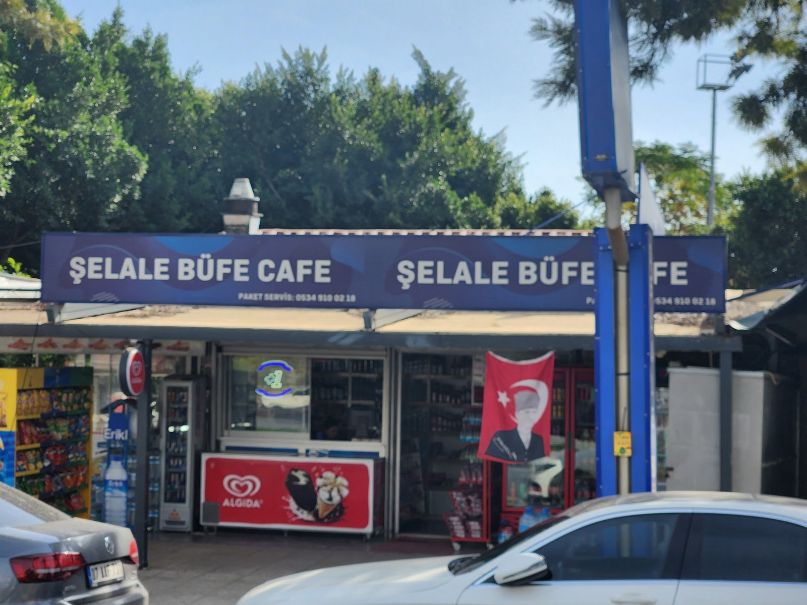 Şelale Cafe & Grill