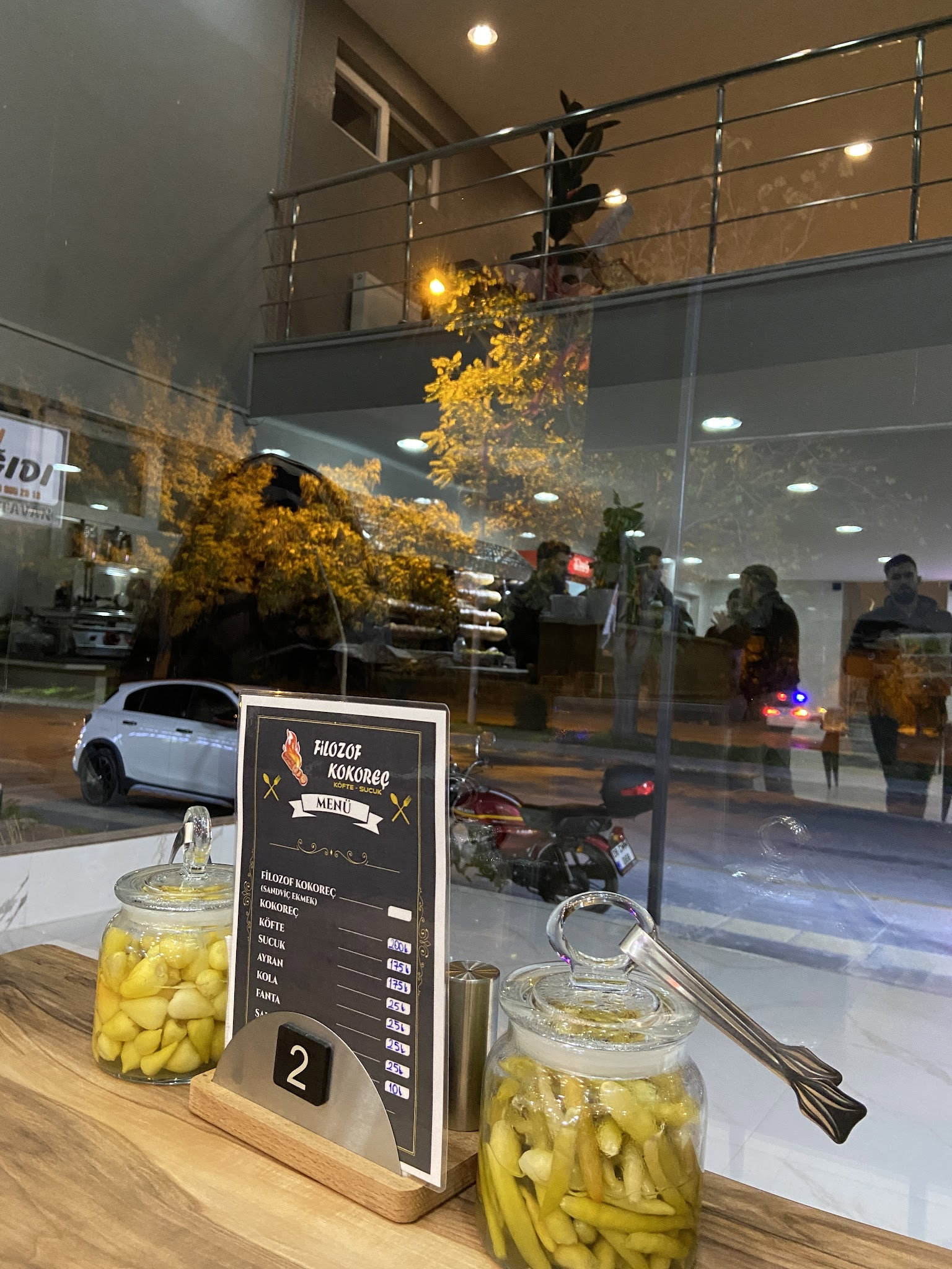 Filozof Kokoreç Köfte