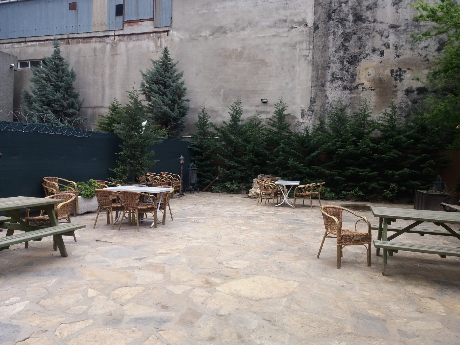 Saklı Bahçe Cafe & Restaurant