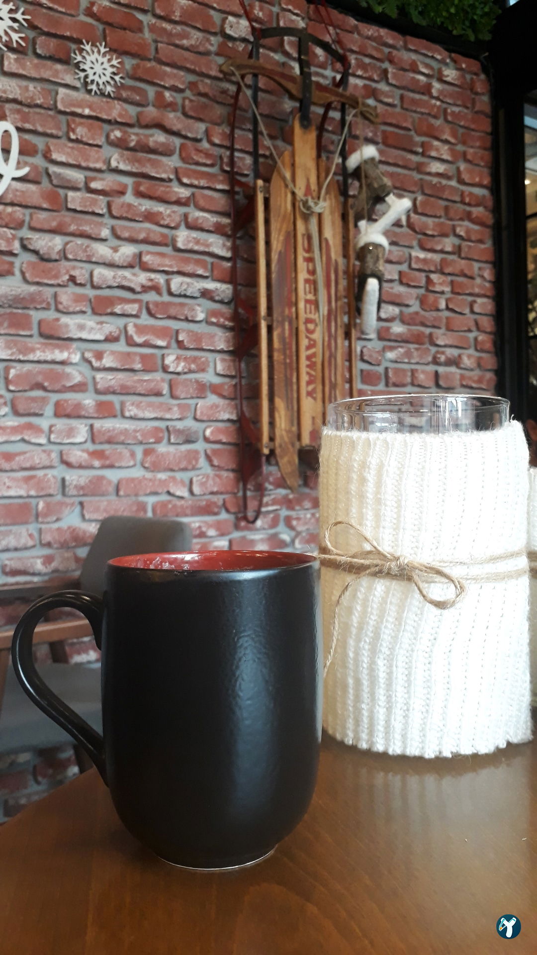 The Cups Coffee House