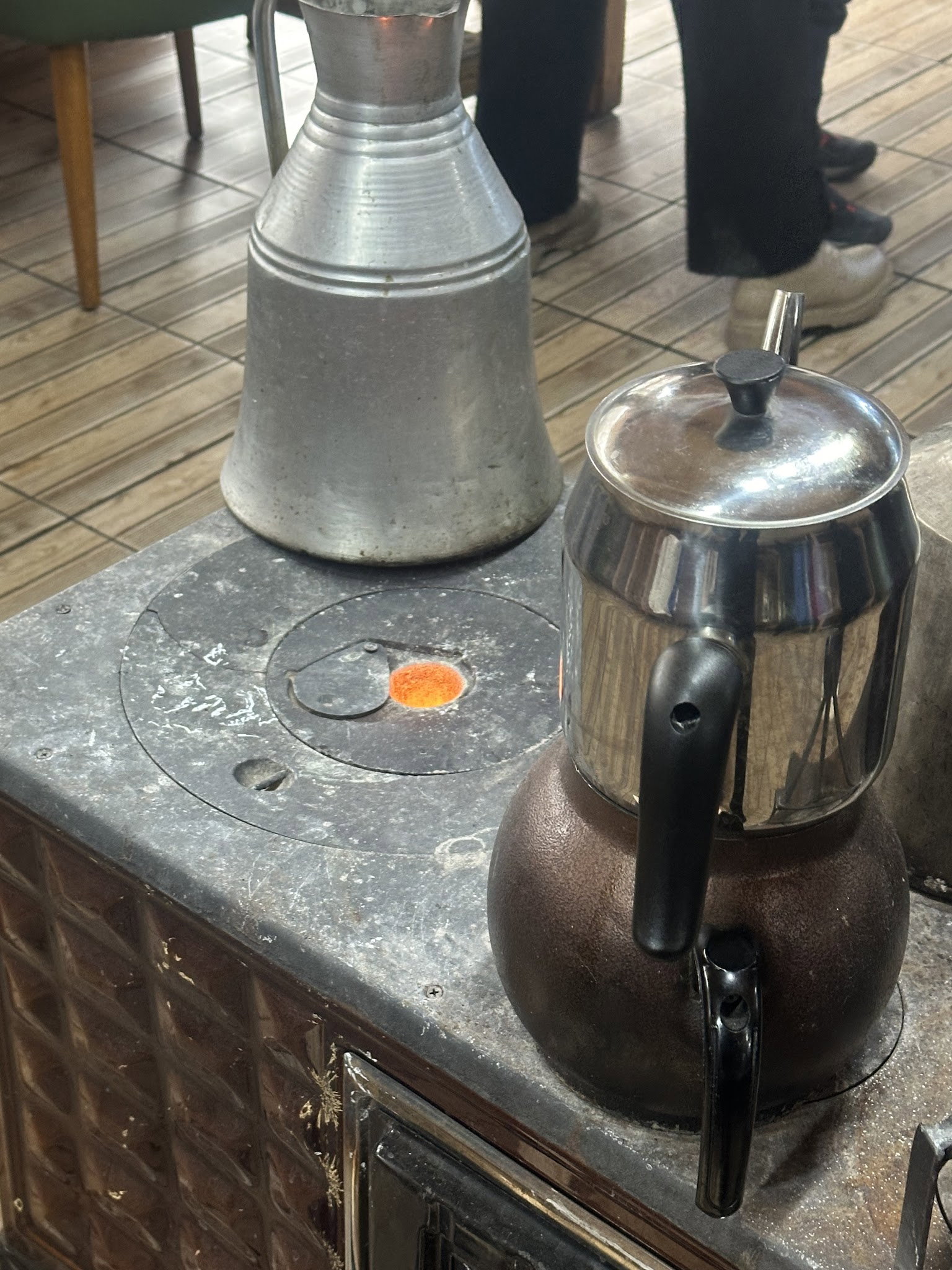 Dayinin Yeri Izgara Evi