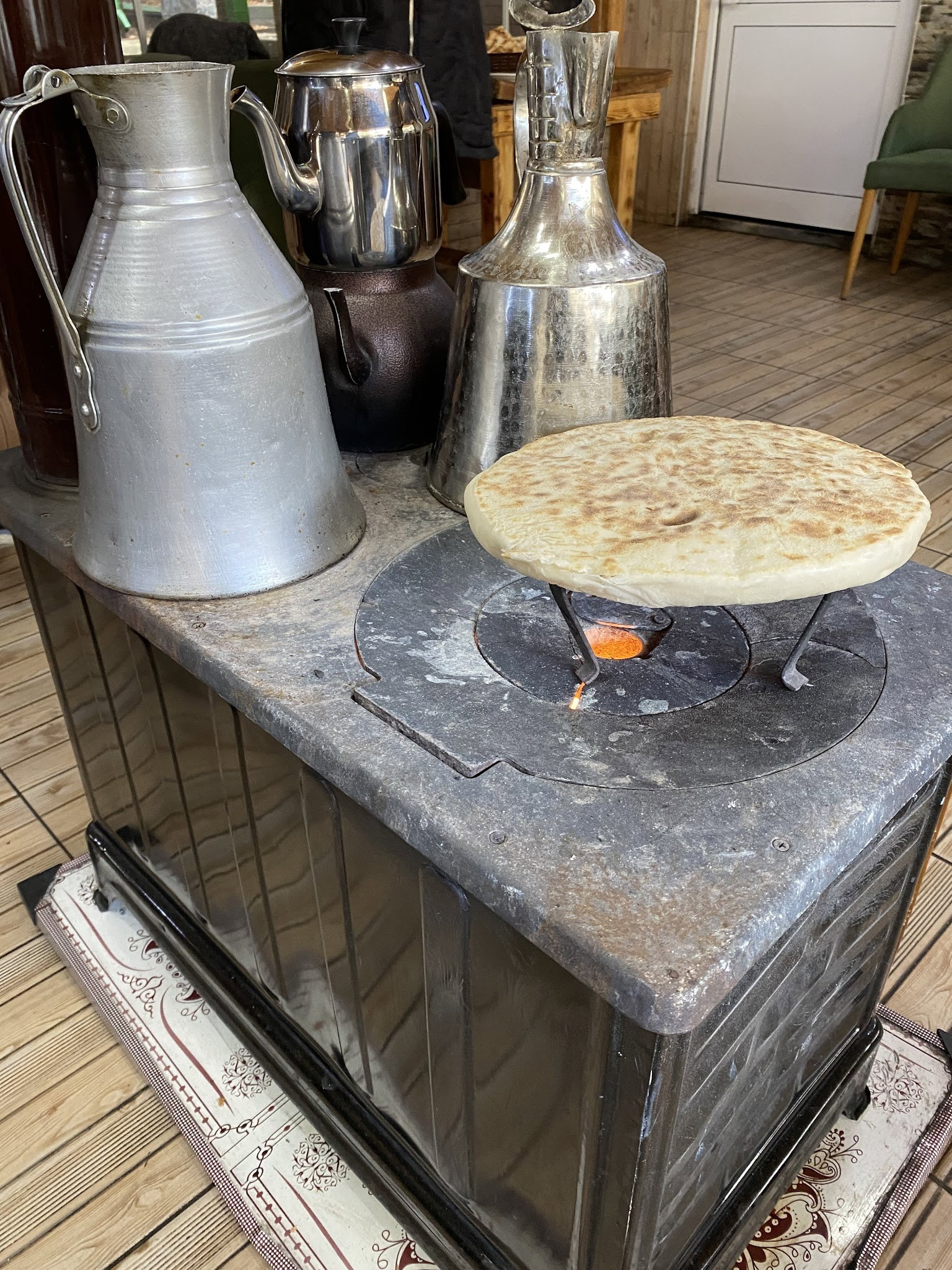 Dayinin Yeri Izgara Evi