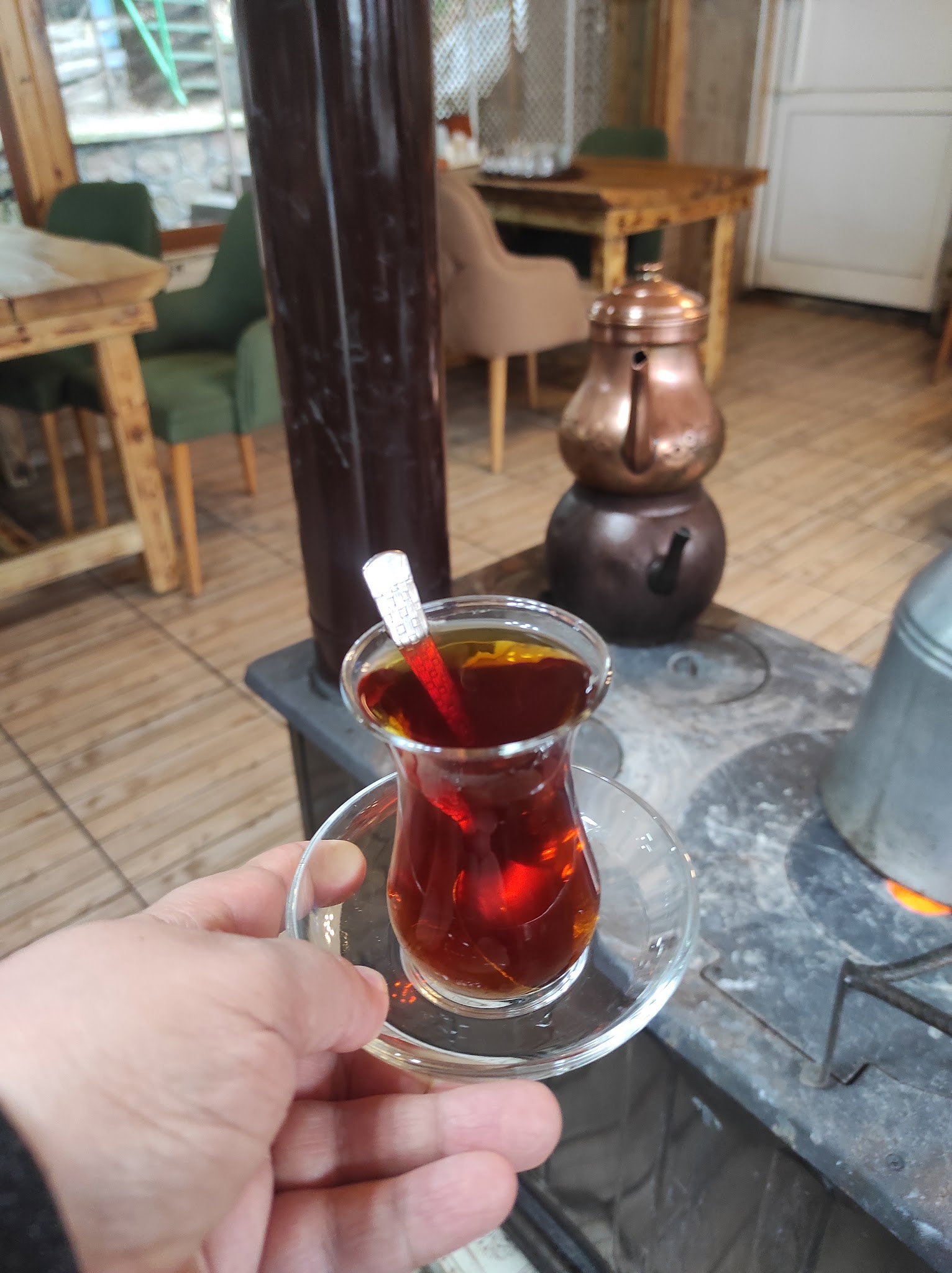 Dayinin Yeri Izgara Evi