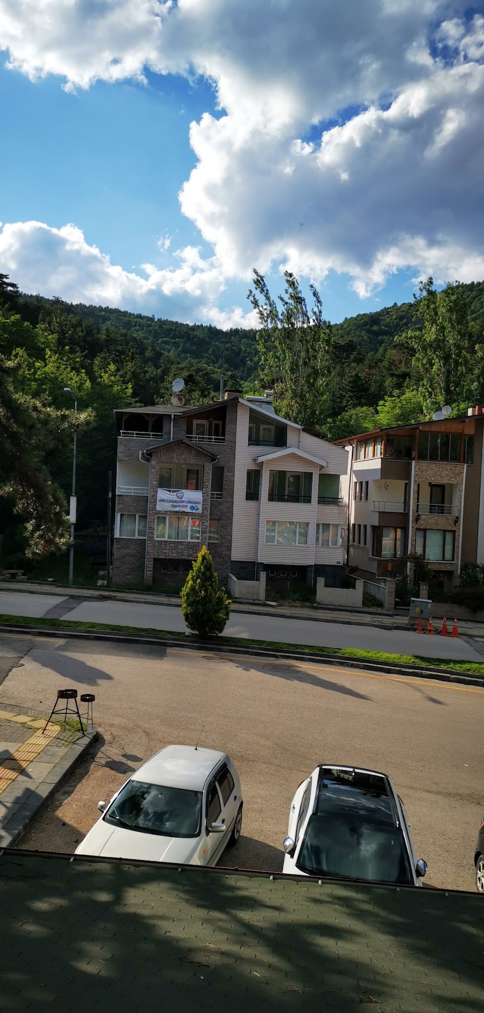 Dayinin Yeri Izgara Evi