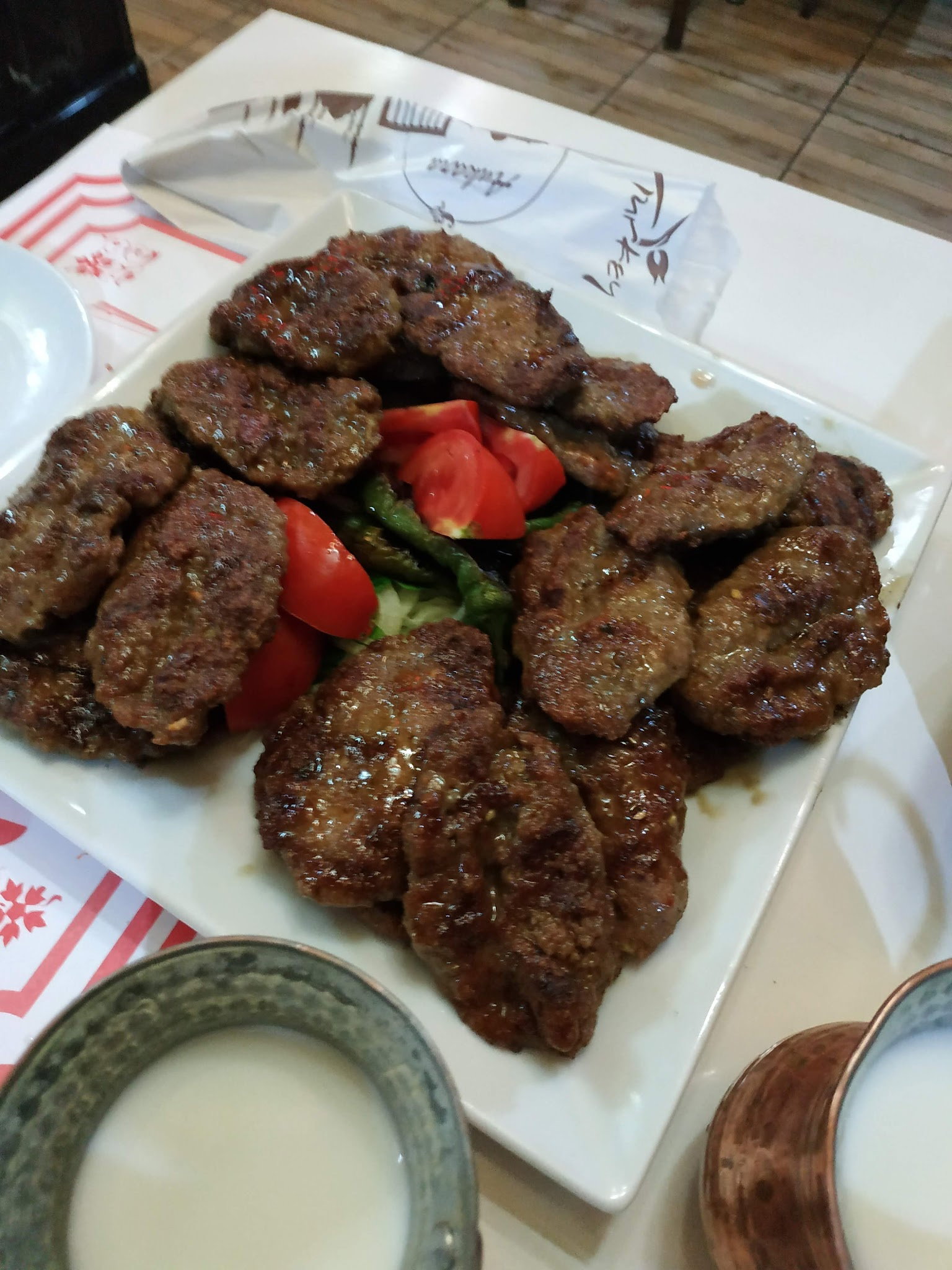 Dayinin Yeri Izgara Evi