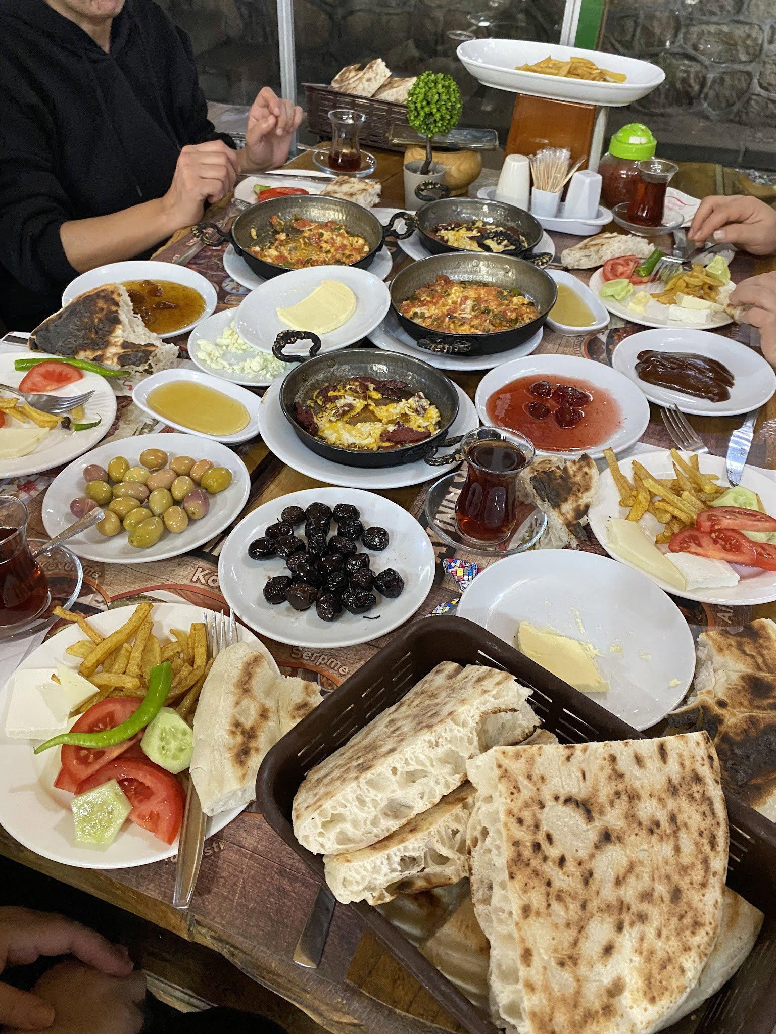 Dayinin Yeri Izgara Evi