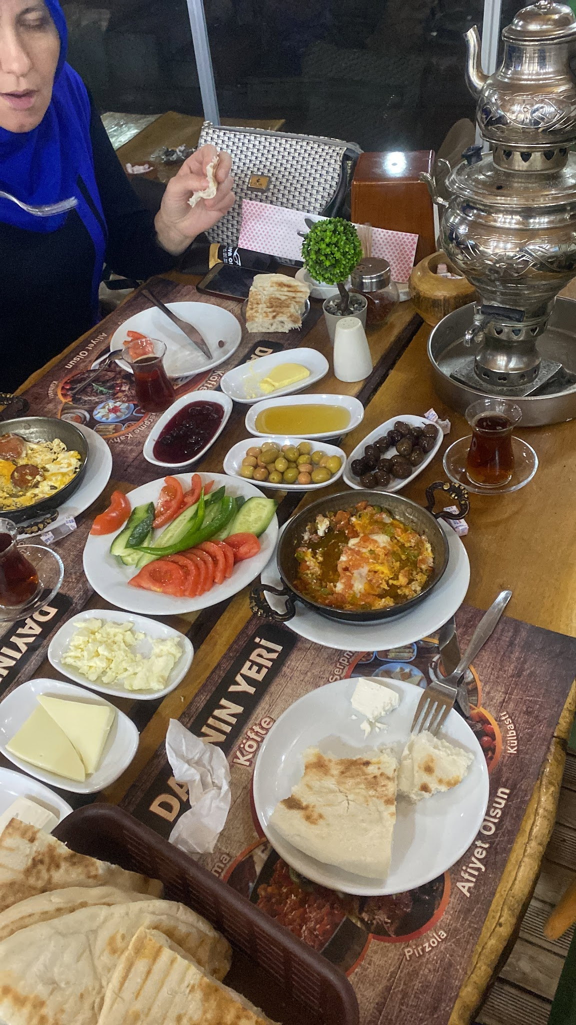 Dayinin Yeri Izgara Evi