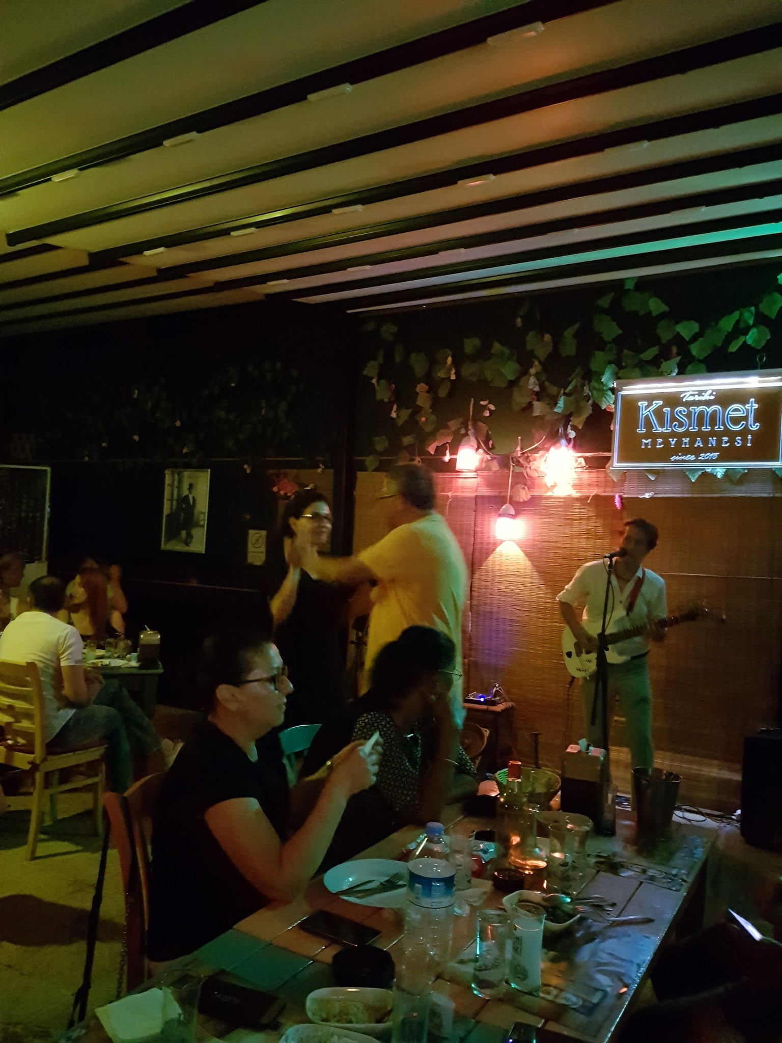 Kısmet Meyhanesi