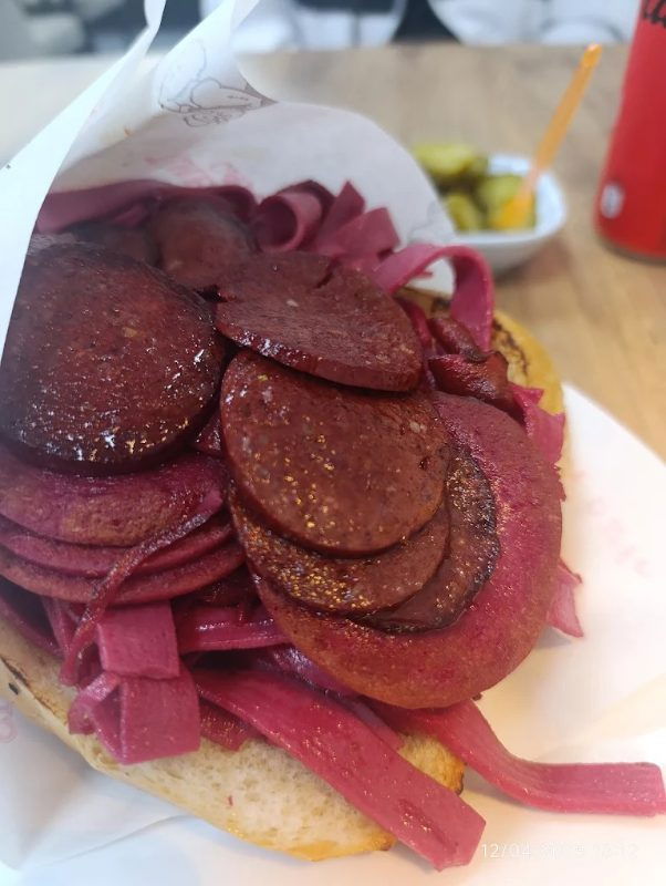 İzmir Kömürde Sandviç Temel Reis