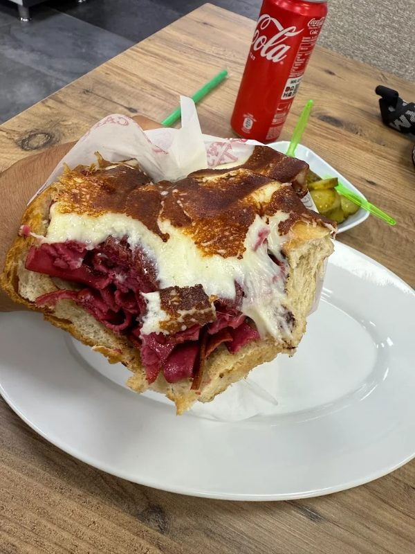 İzmir Kömürde Sandviç Temel Reis