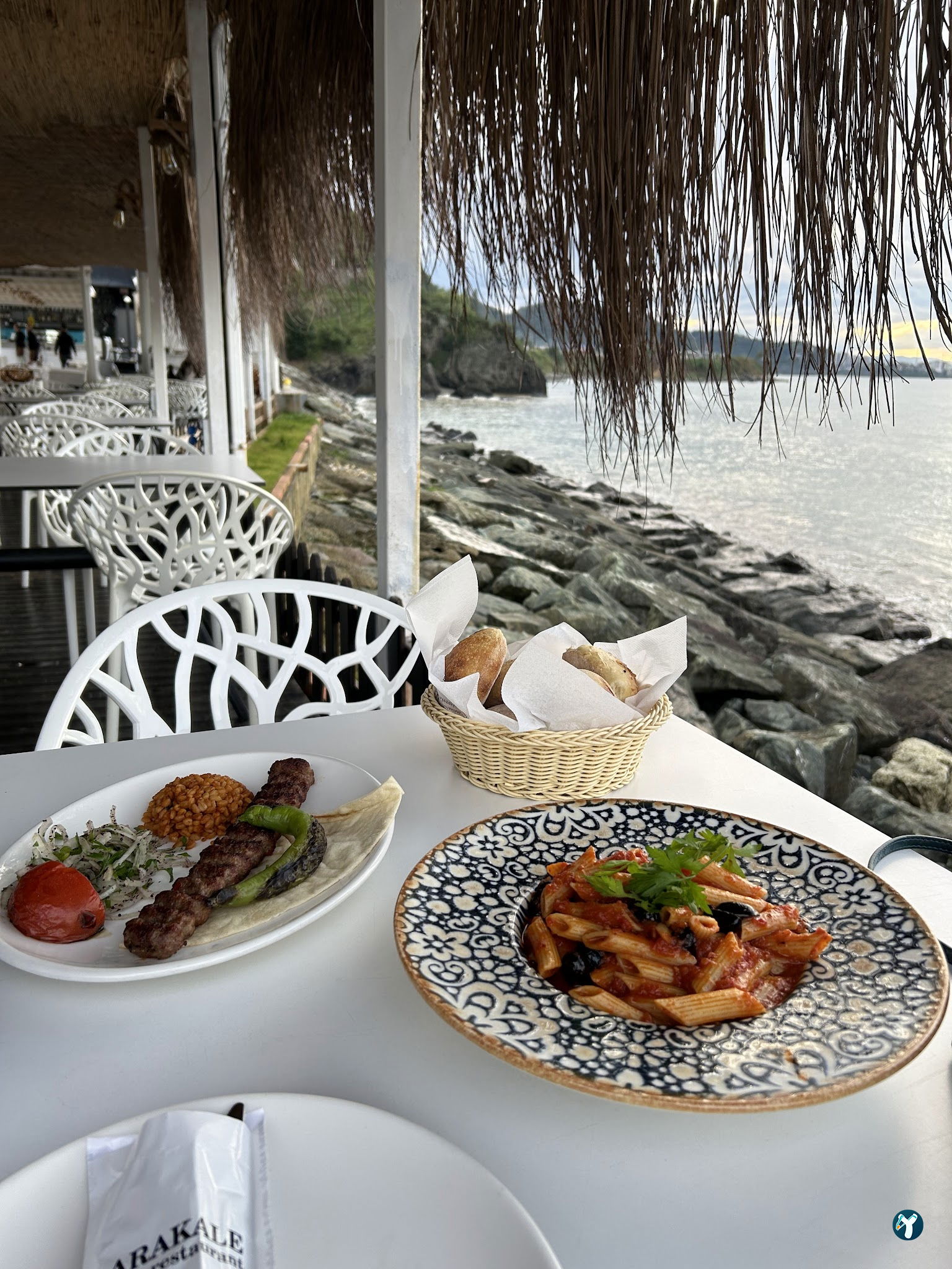 Arakale Restaurant & Cafe