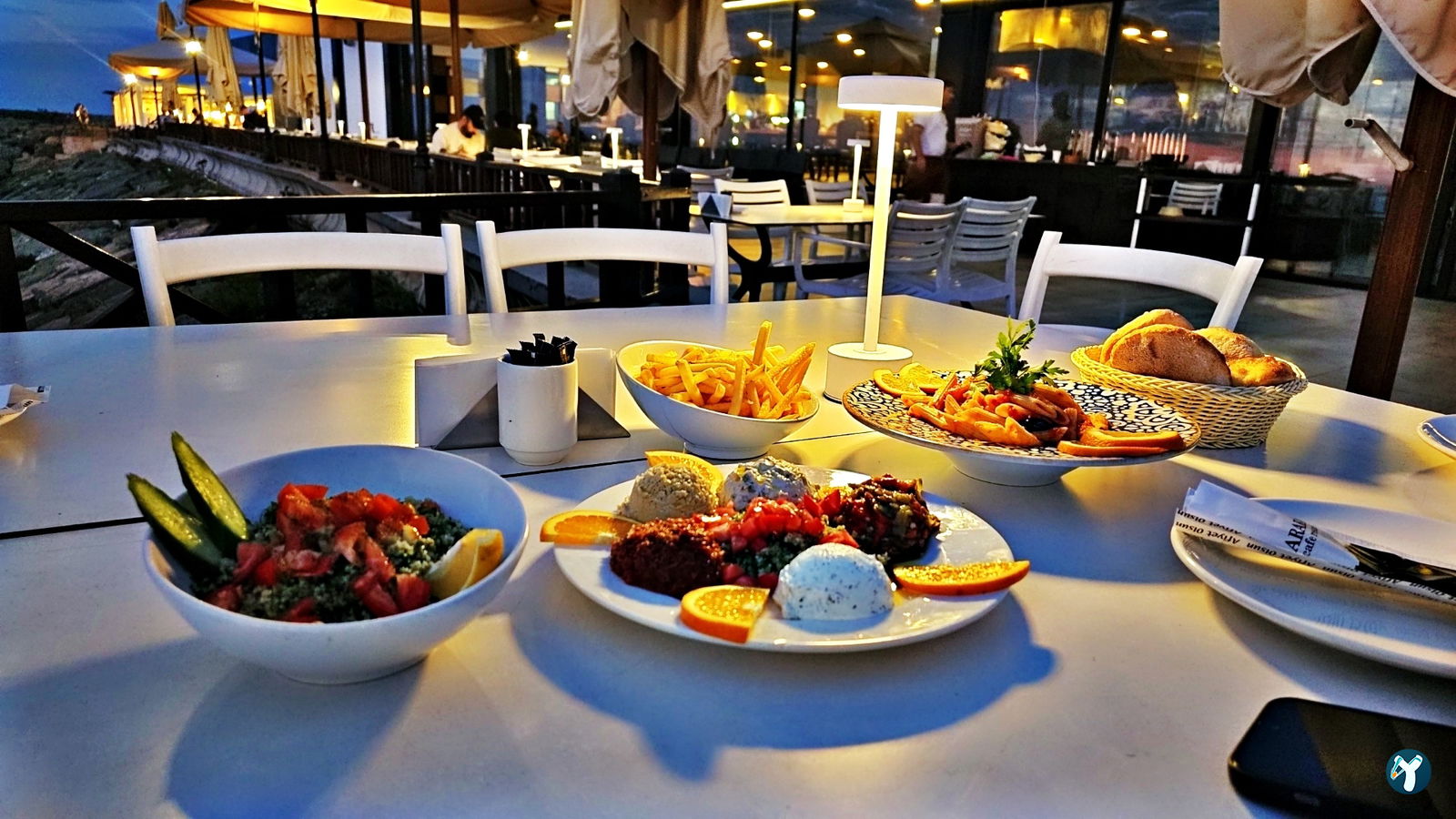Arakale Restaurant & Cafe