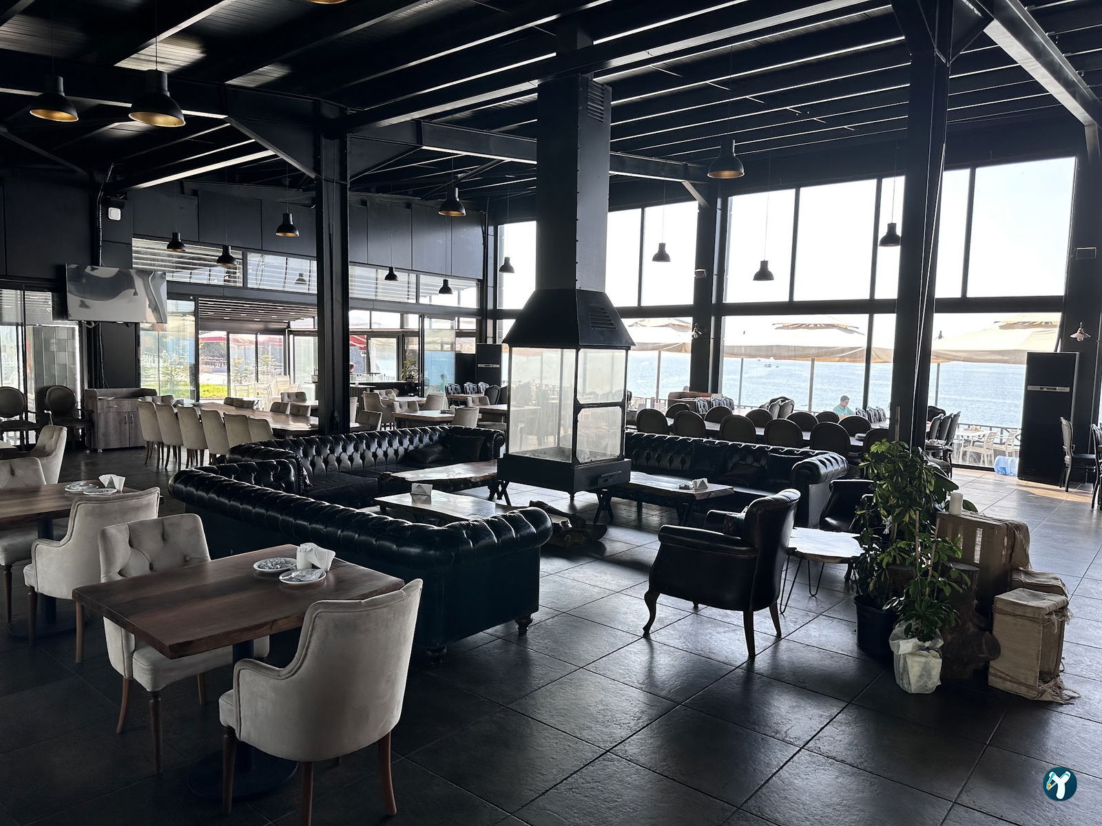 Arakale Restaurant & Cafe