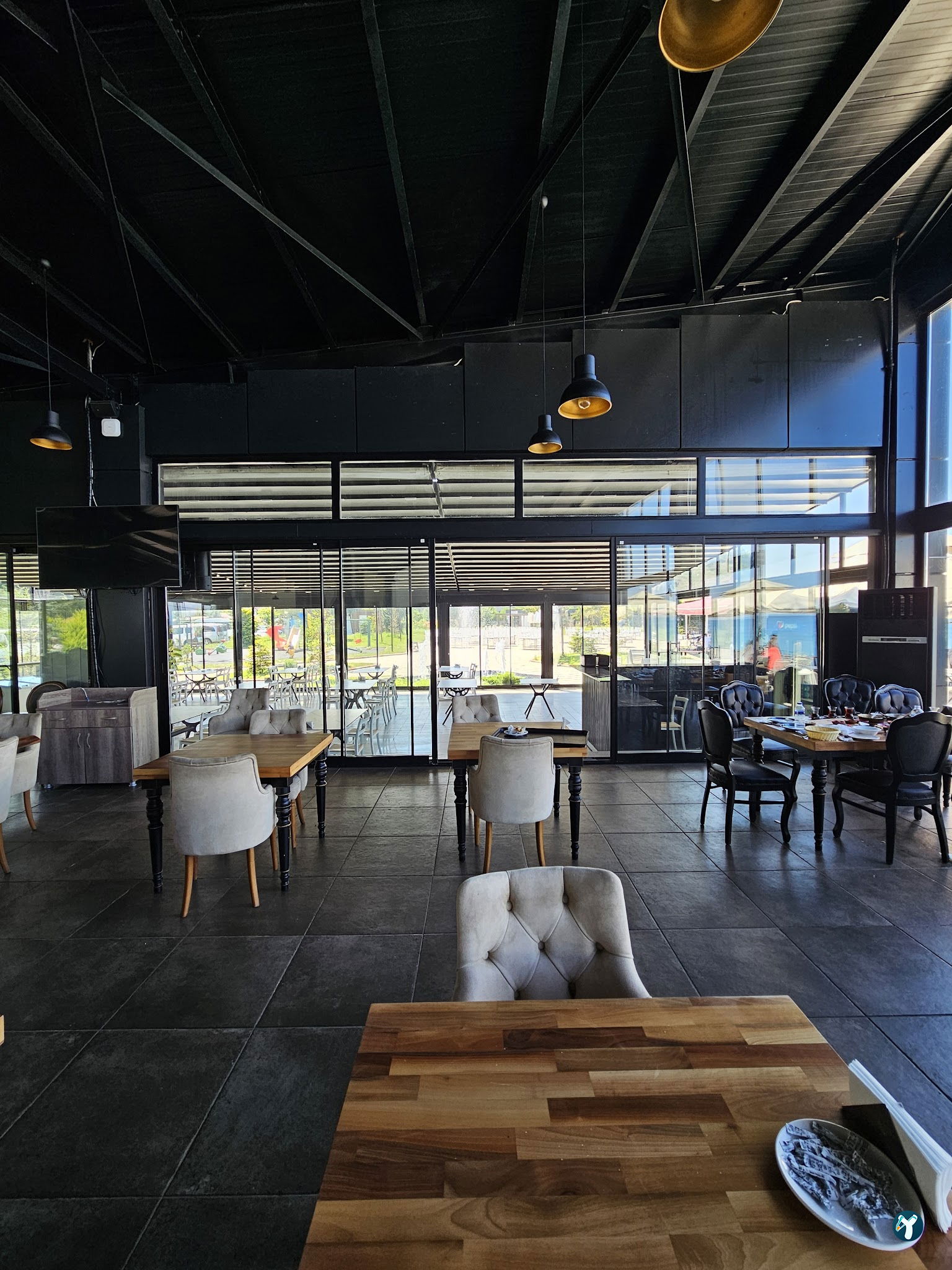 Arakale Restaurant & Cafe