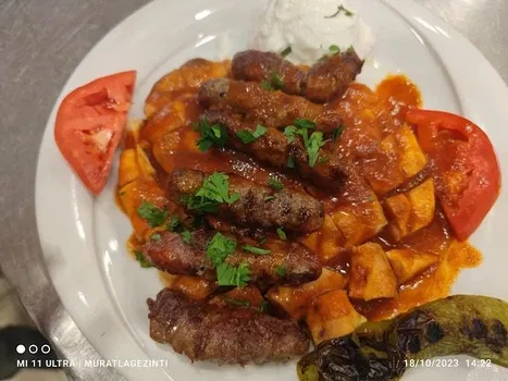 Köfteci Mehmet Irmak (Konak) resimleri