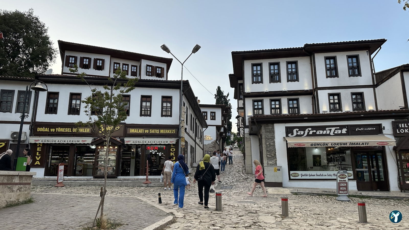 Mahra Kahve Evi