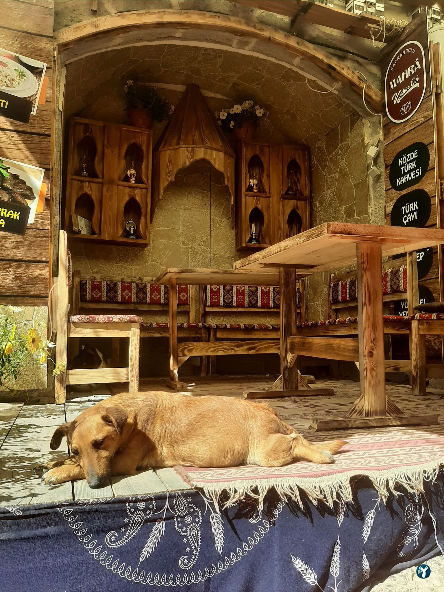 Mahra Kahve Evi