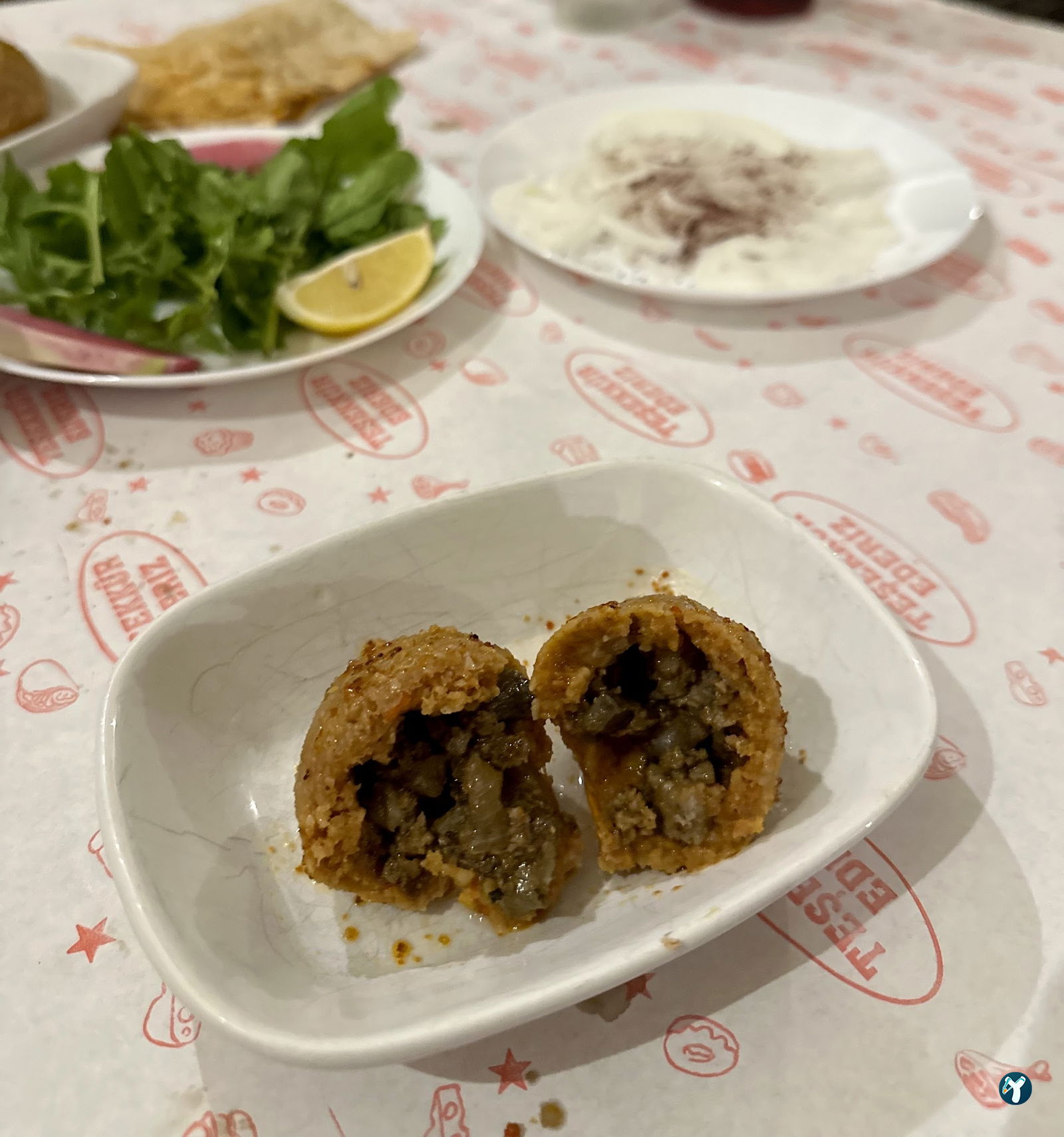 The Salaş Ciğer Şeftali Kebabı (Kebap Evi)