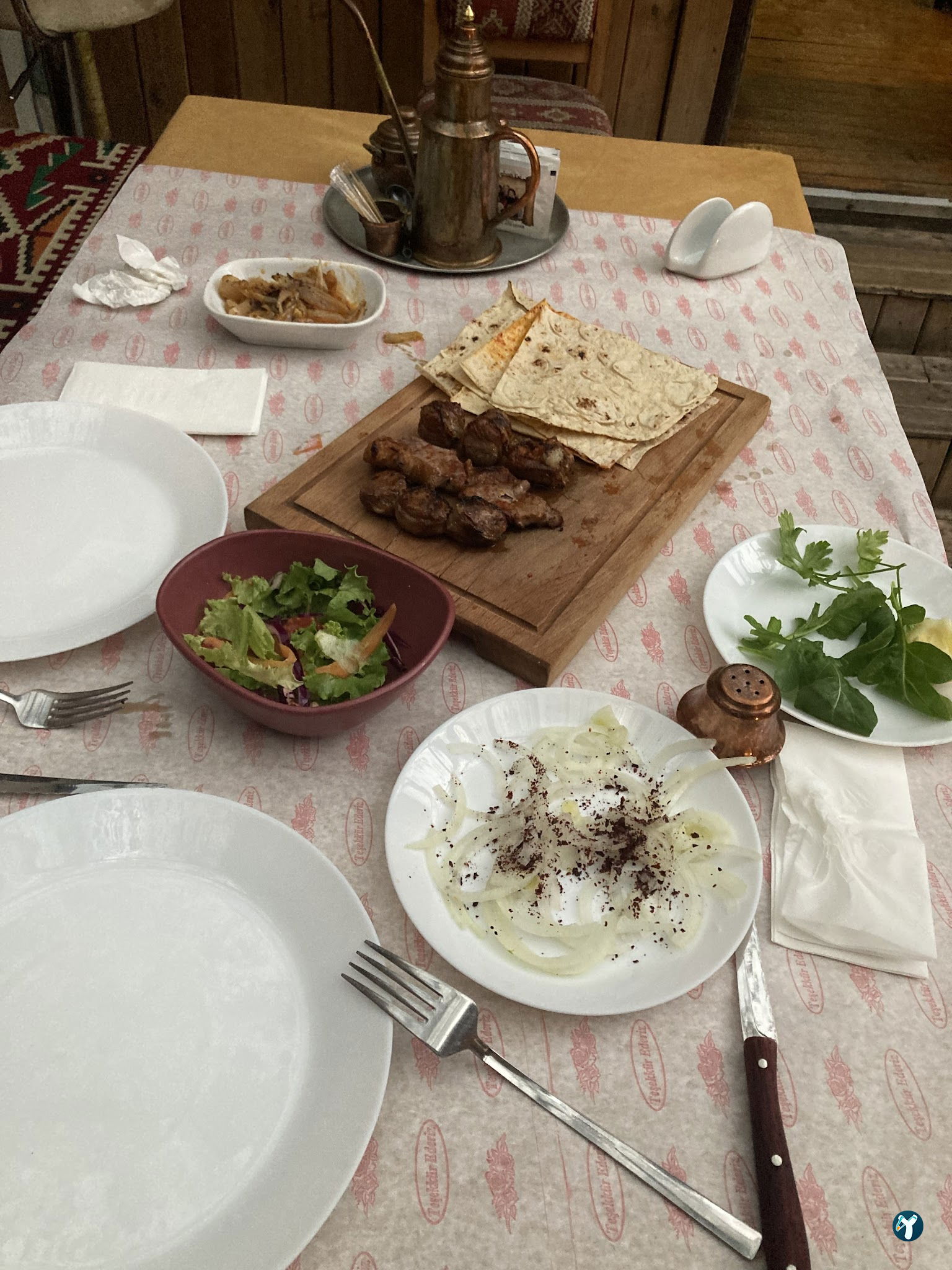 The Salaş Ciğer Şeftali Kebabı (Kebap Evi)