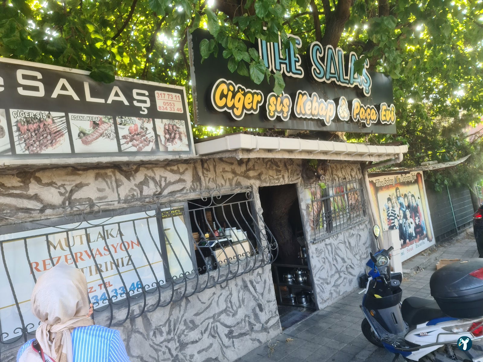 The Salaş Ciğer Şeftali Kebabı (Kebap Evi)