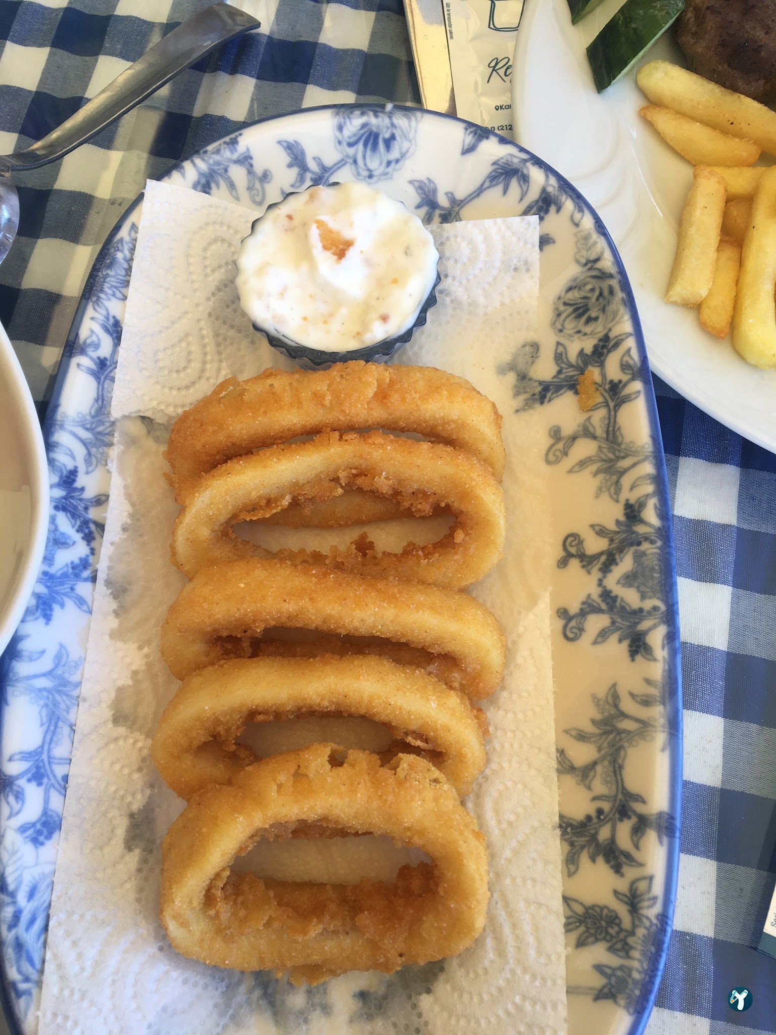 Dostlar Restaurant