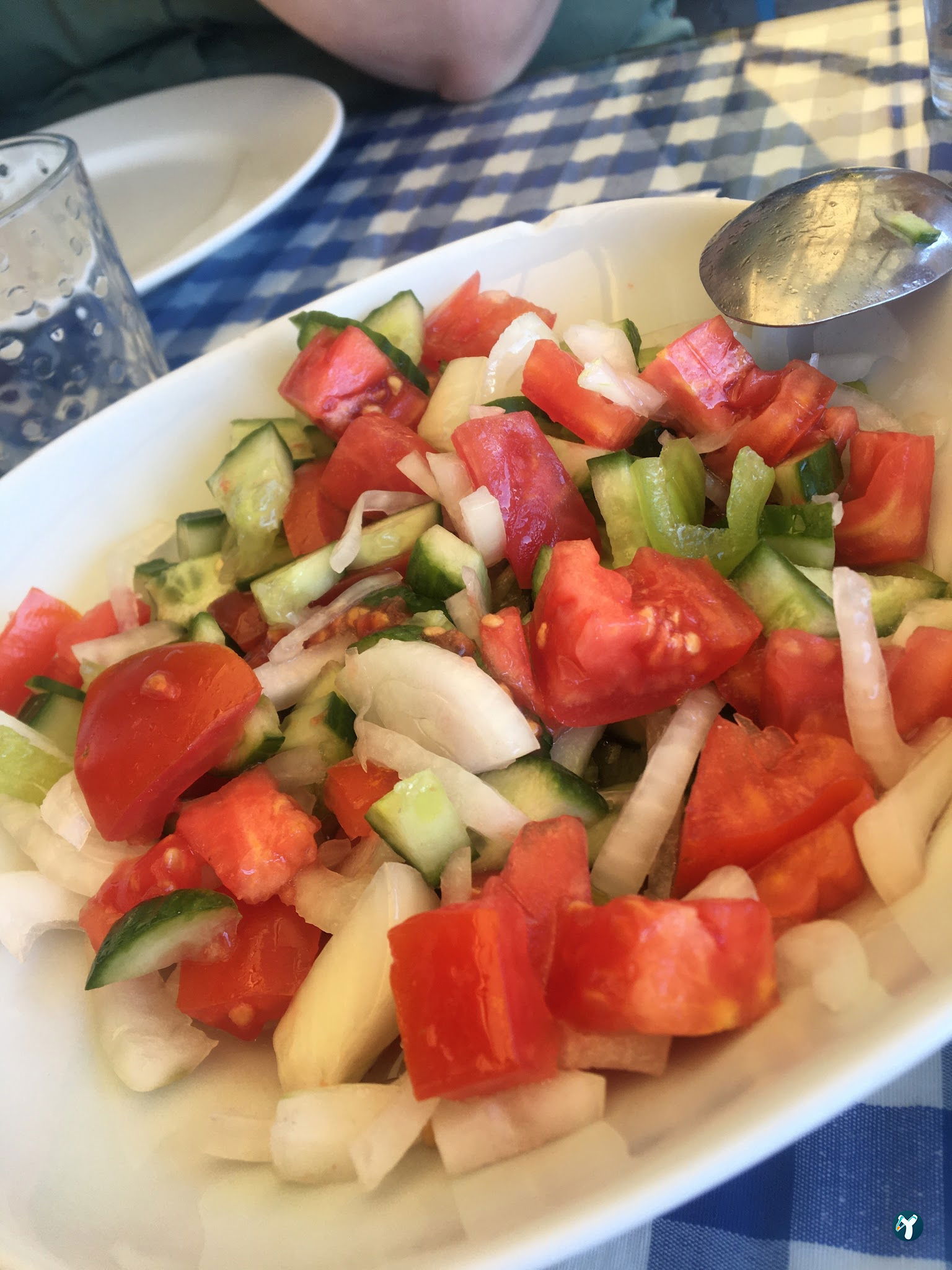 Dostlar Restaurant