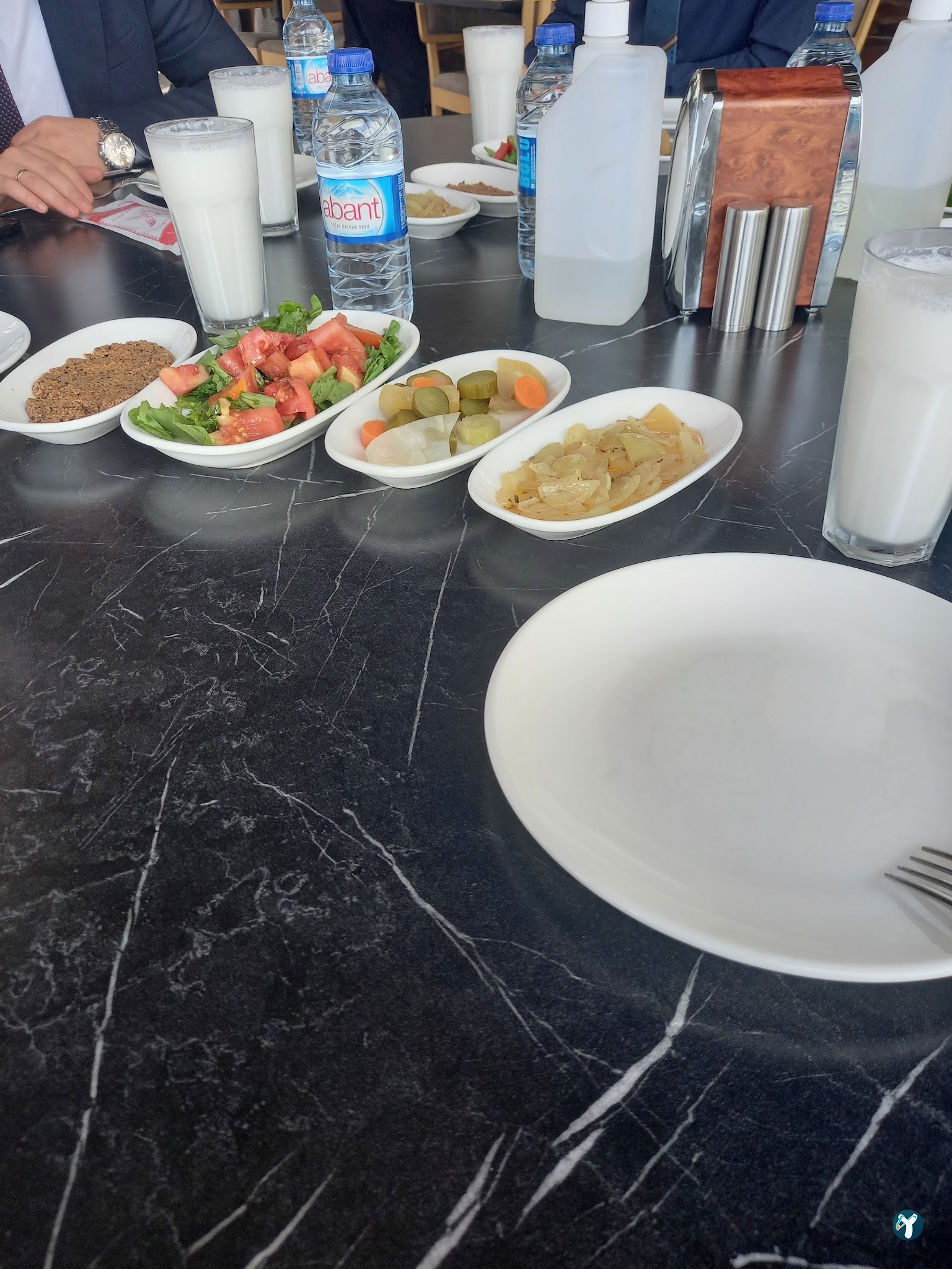 Bıçak Arası Restaurant