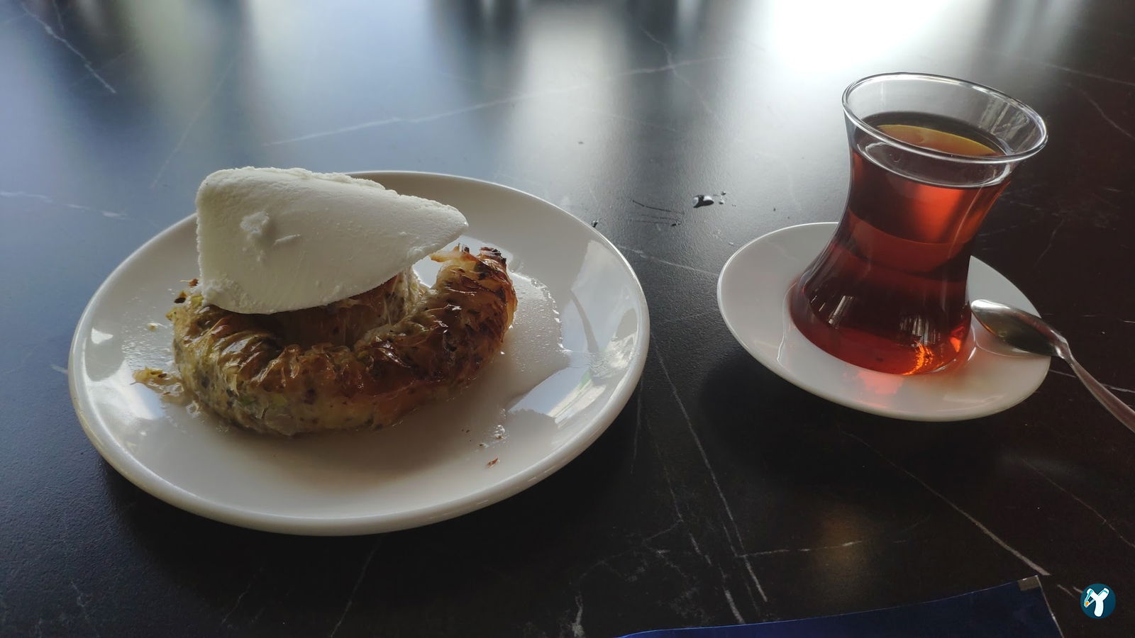 Bıçak Arası Restaurant