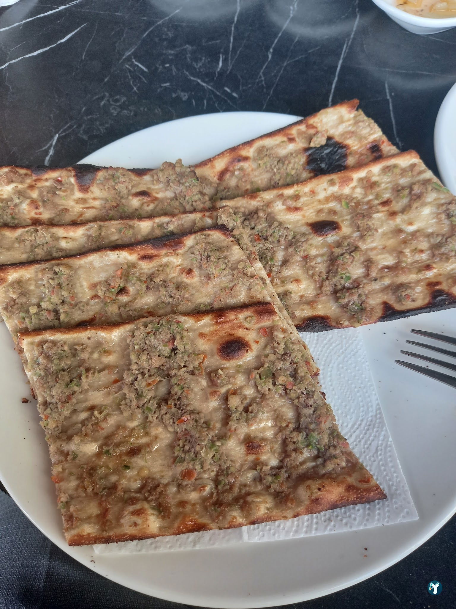 Bıçak Arası Restaurant