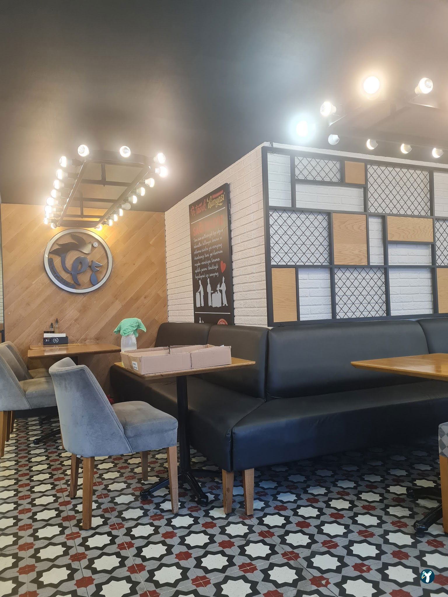 Tavuk Dünyası Konya Zafer Caddesi