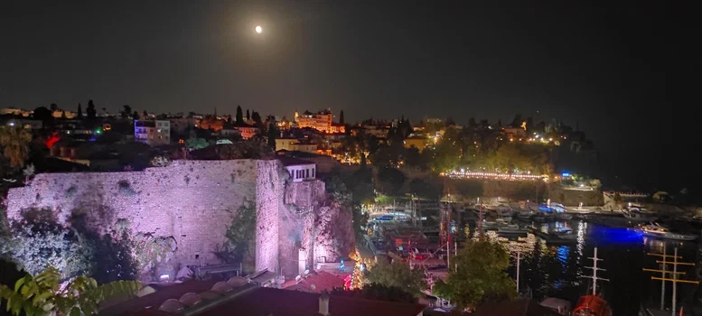 Tophane Coffee resimleri