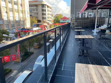 On&F Kütüphane & Cafe Kizilay resimleri