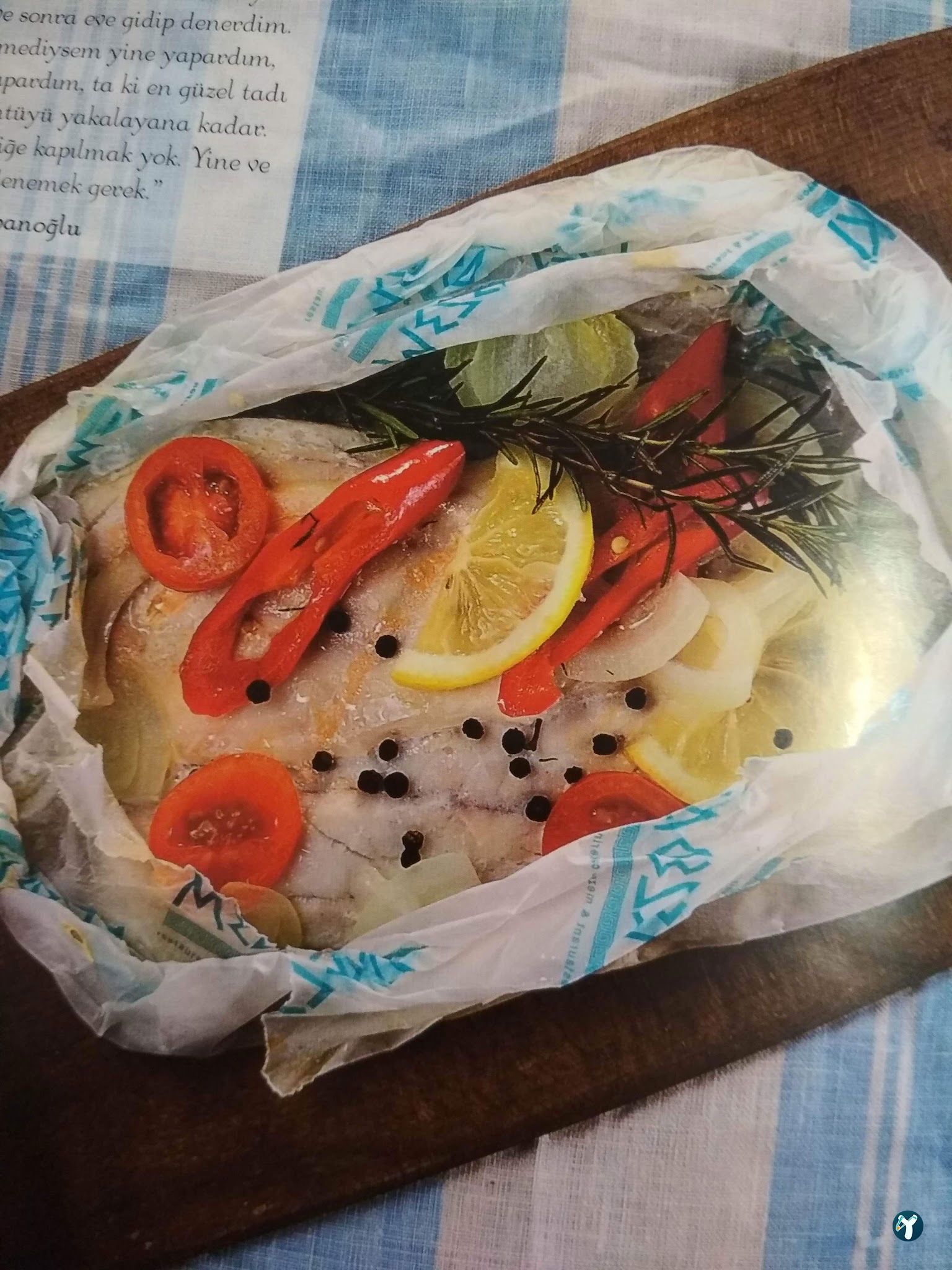 Mor Salkım Meyhanesi