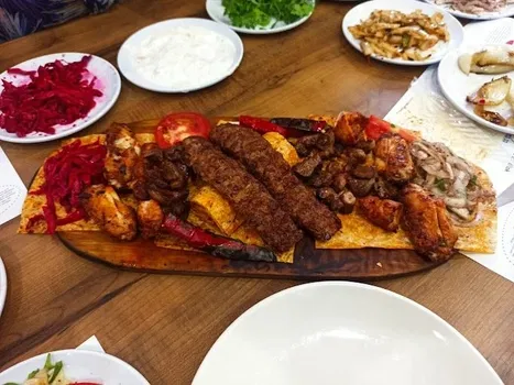 Elit Ciğer ve Kaburga Pendik resimleri