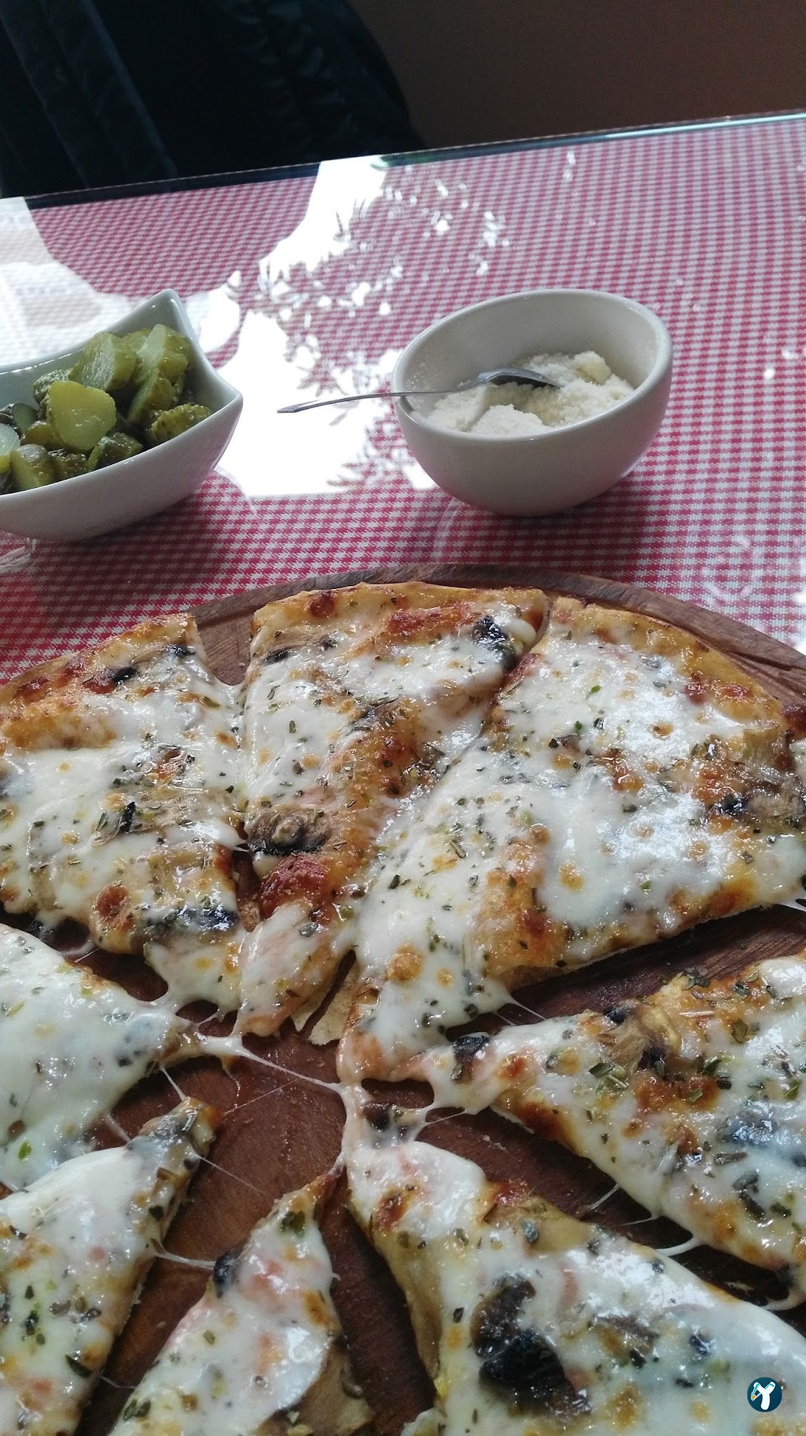 Pizza Napoli