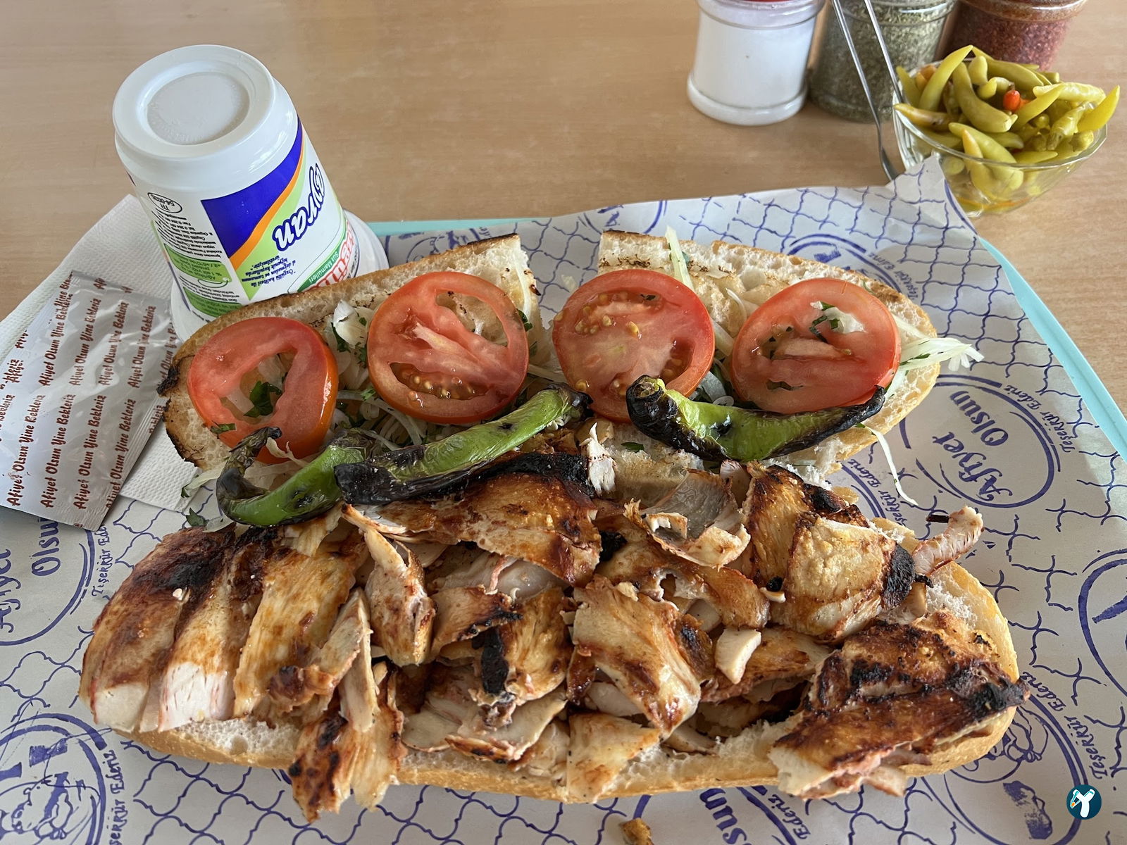 Pamuk Dede'Ni̇n Yeri̇ Köfte & Döner