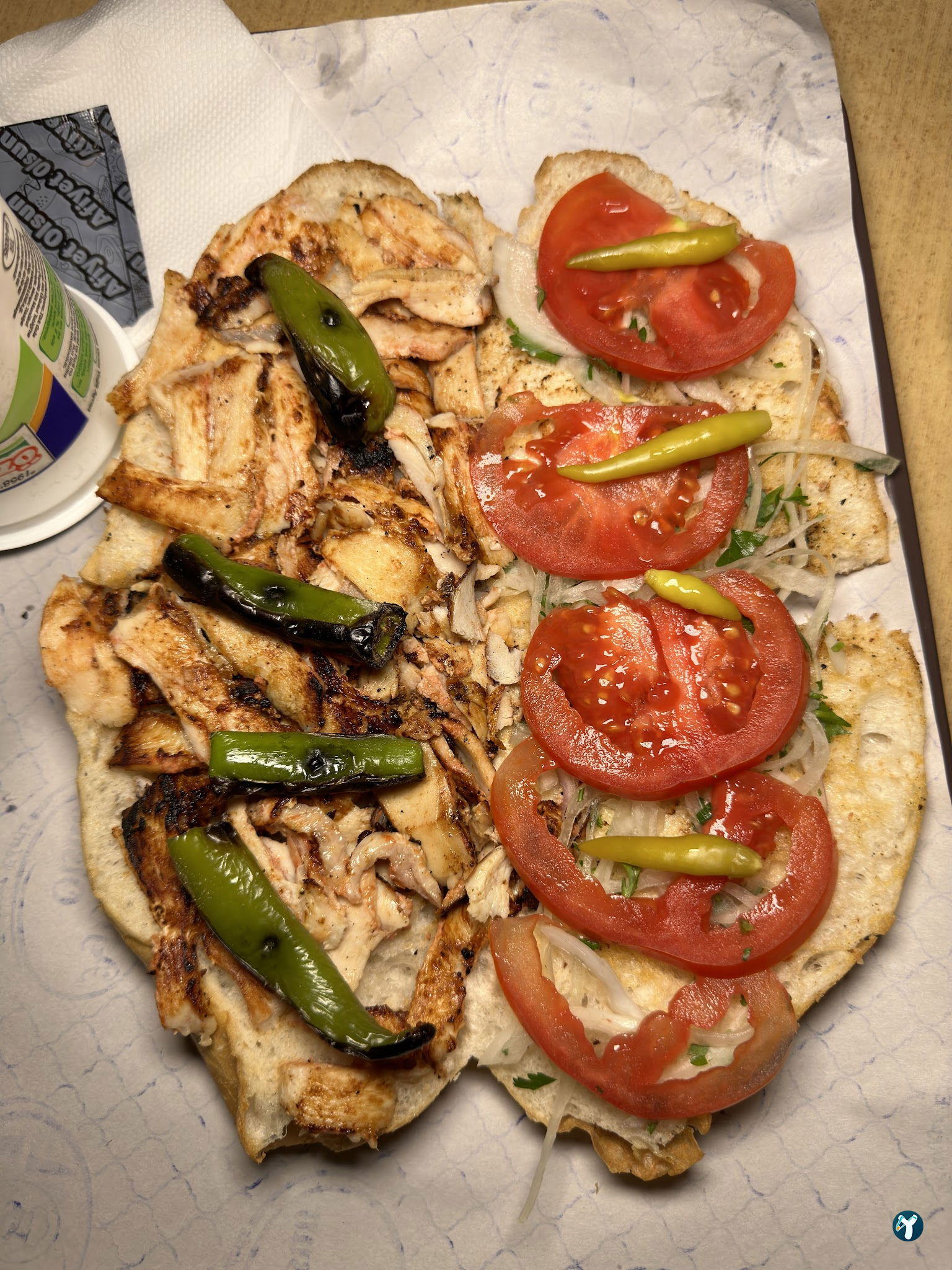 Pamuk Dede'Ni̇n Yeri̇ Köfte & Döner