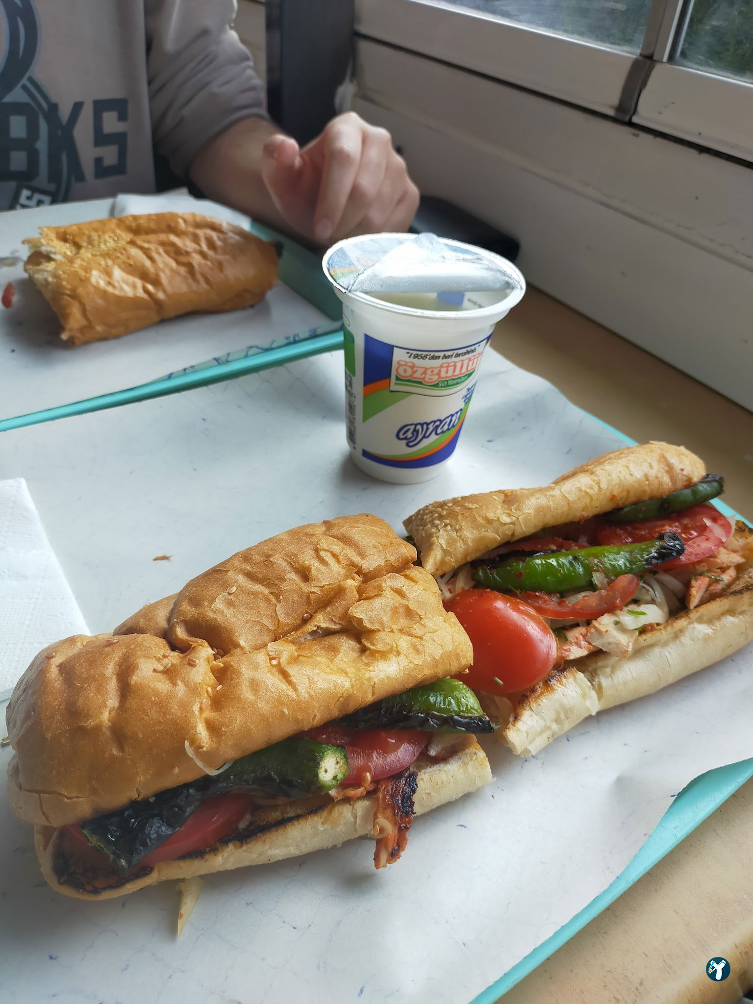 Pamuk Dede'Ni̇n Yeri̇ Köfte & Döner